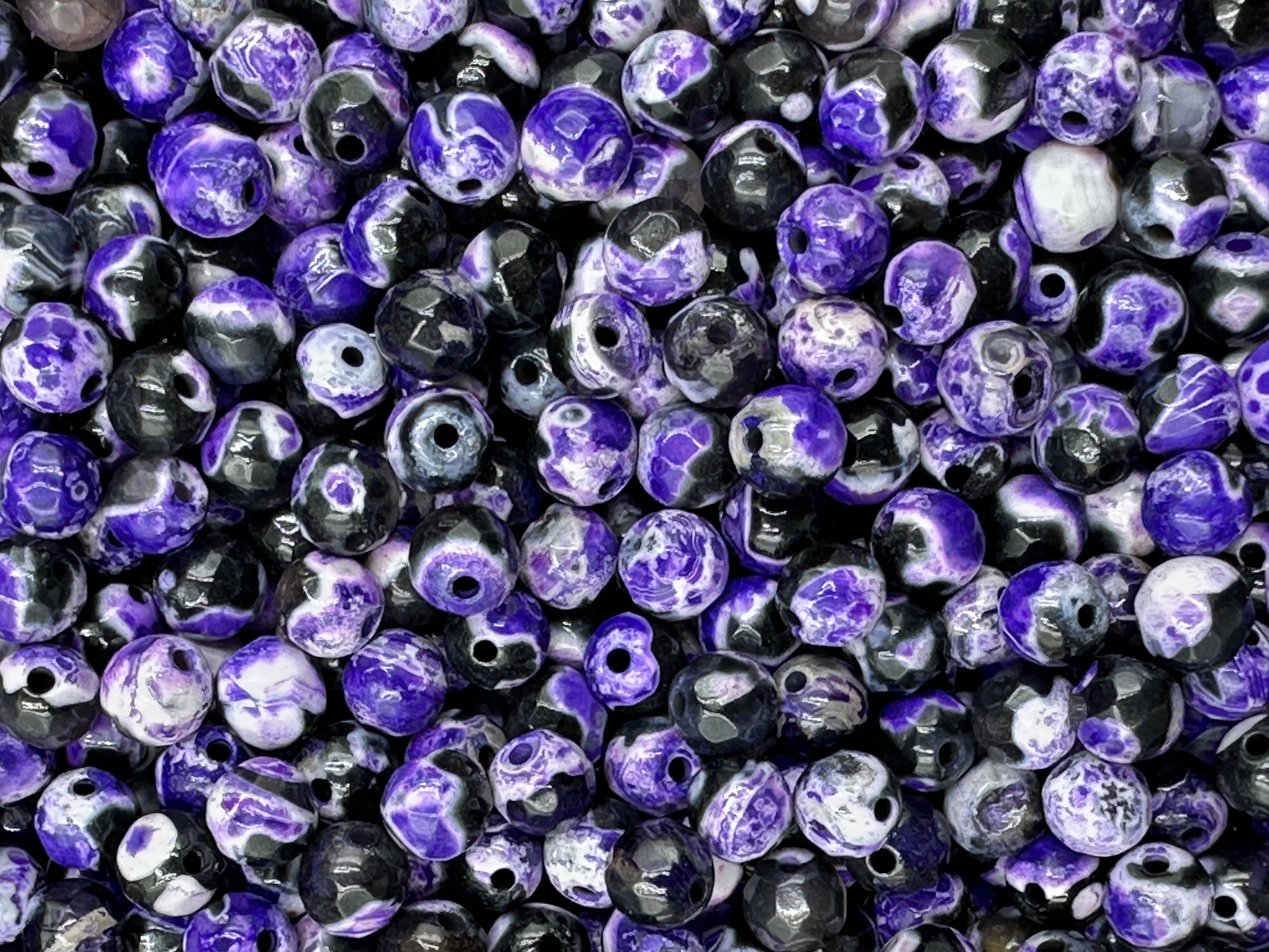 28.Purple Orca Agate Facted