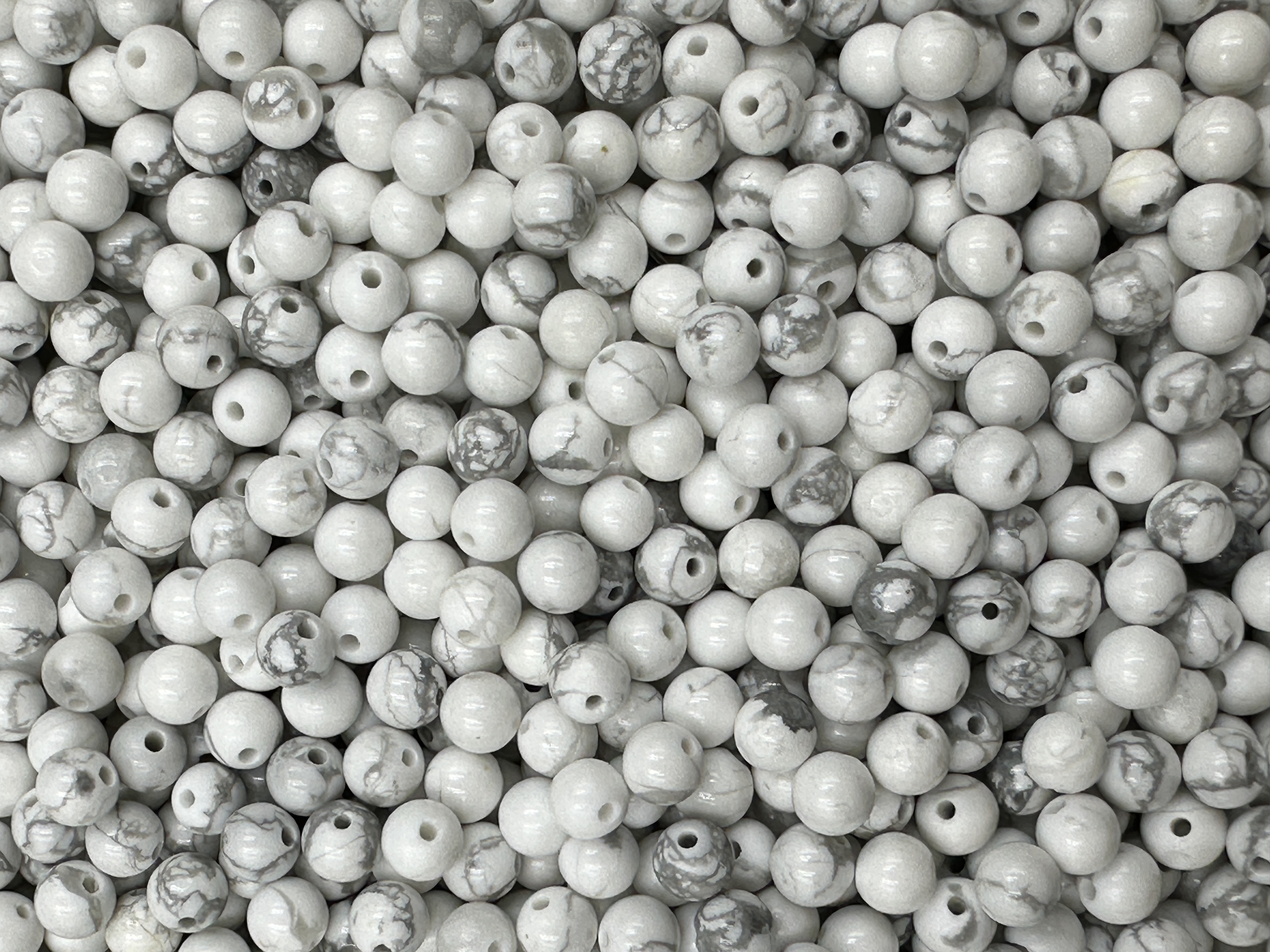 35.Howlite