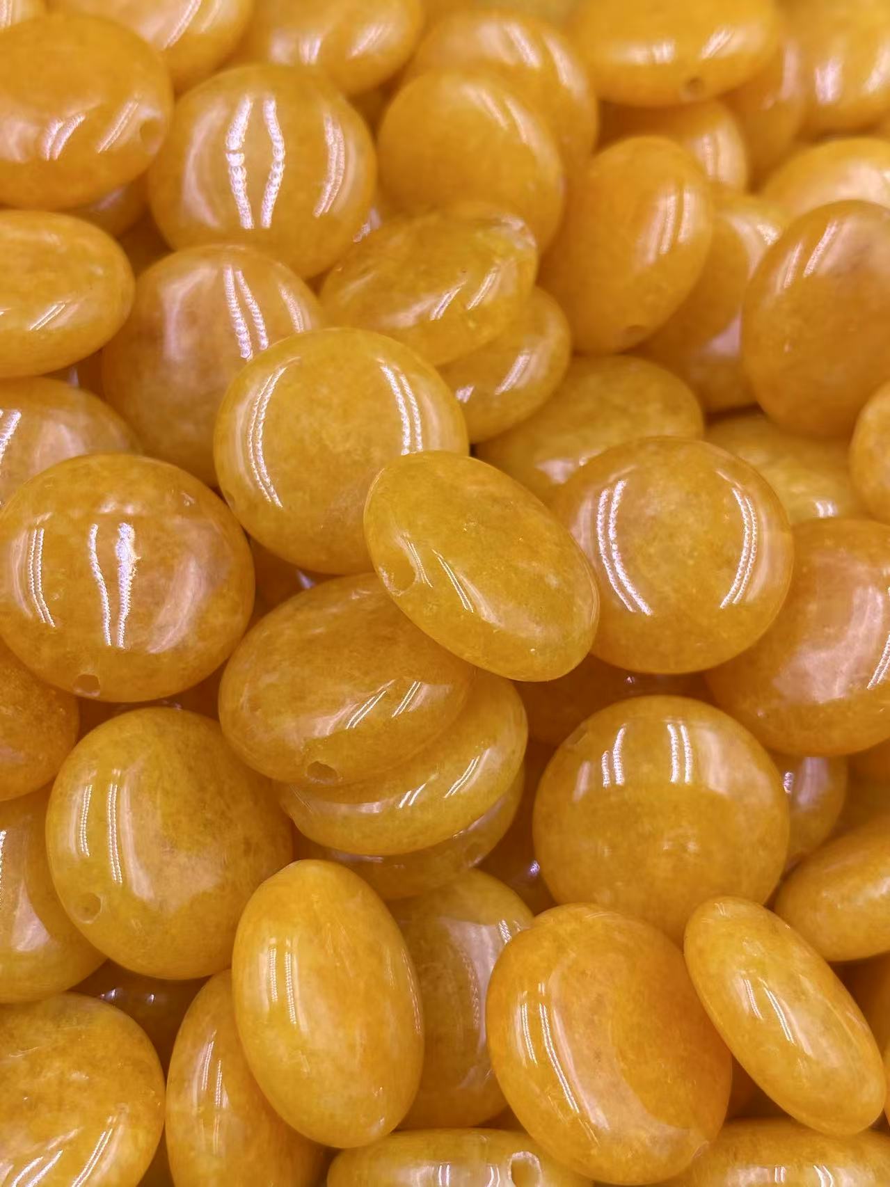 Yellow Jade Flat Round Shape