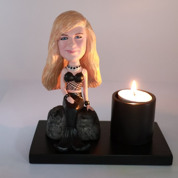 bobbleheads candle female