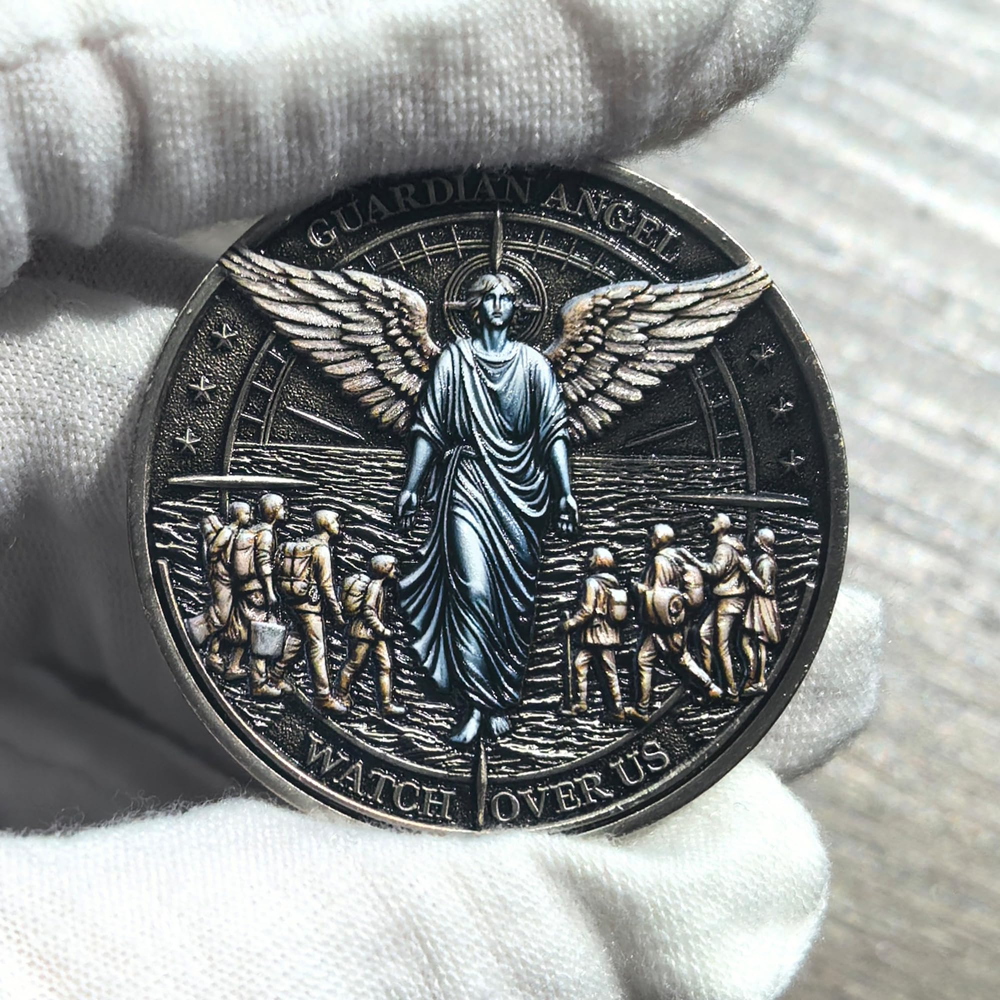 Guardian Angel Traveler's Prayer Challenge Coin with Protective Case - Ideal for Safe Journey and Protection (Silver)