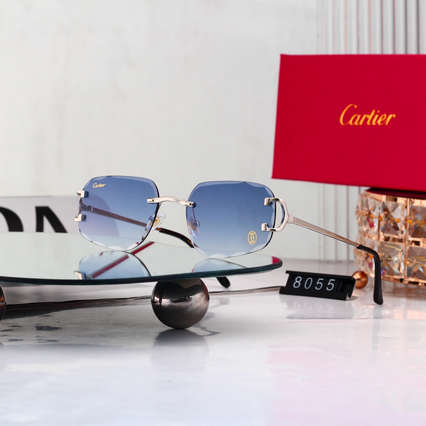 5 Colors Fashion Sunglasses 8055