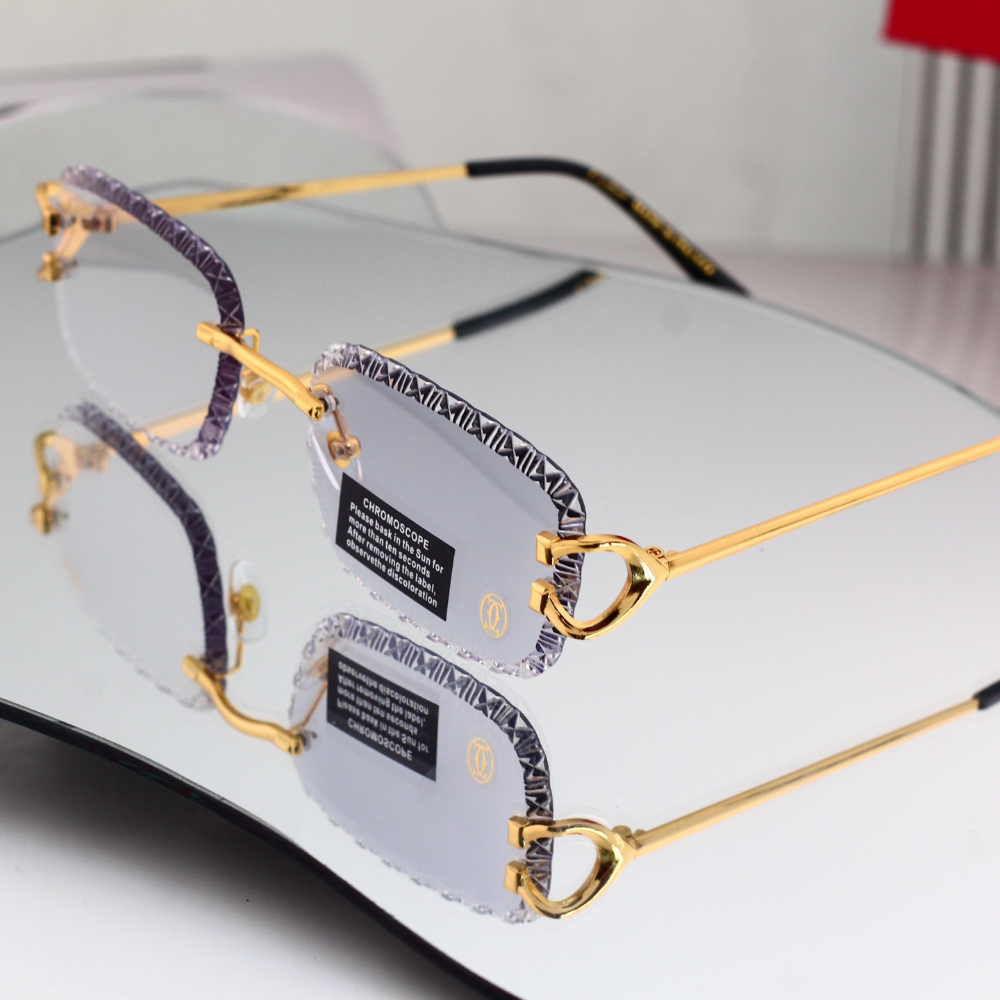 3 Colors Fashion Sunglasses 8068