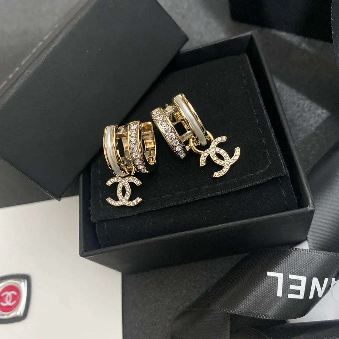 inlaid rhinestone pendant earrings