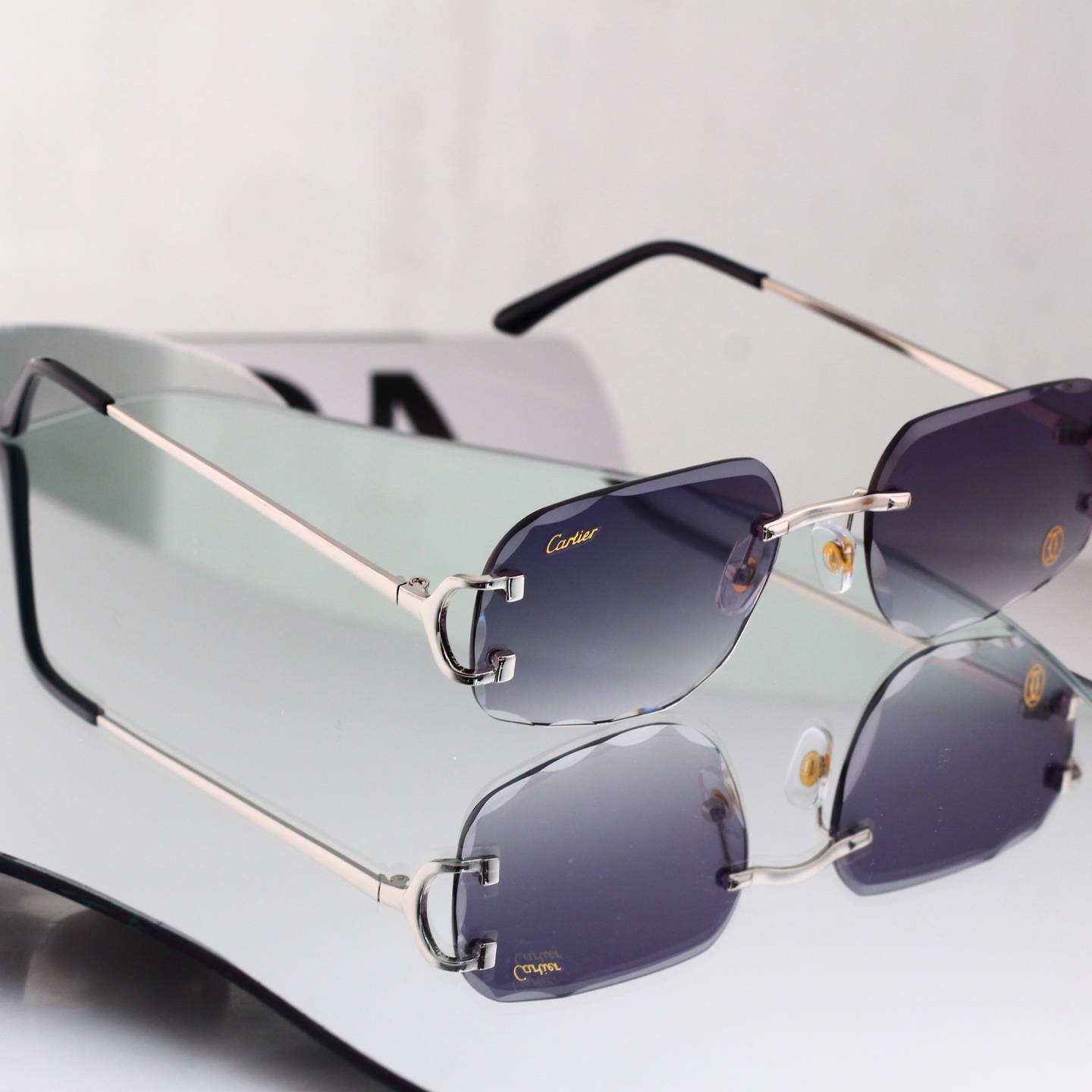 5 Colors Fashion Sunglasses 8055