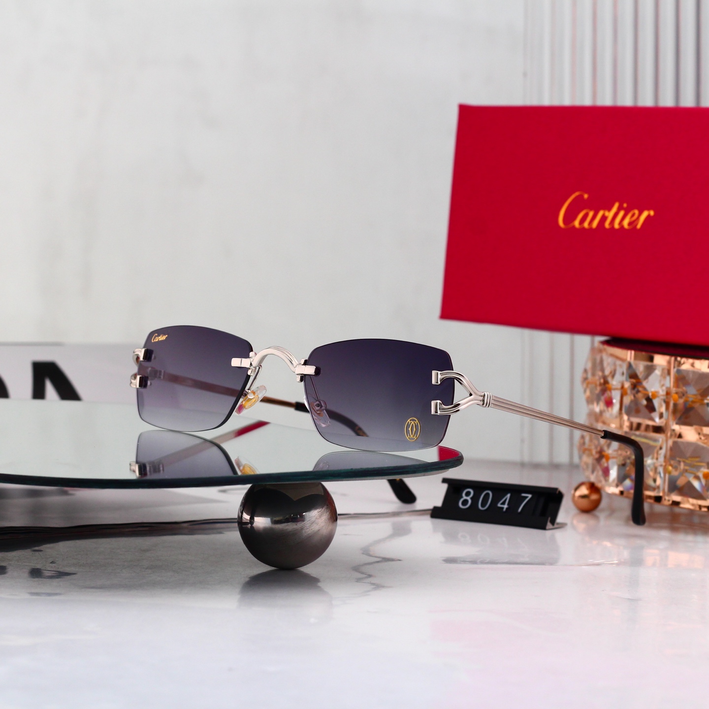 6 Colors Fashion Sunglasses 8047