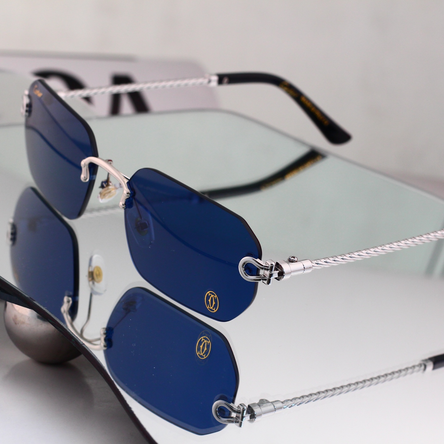 5 Colors Fashion Sunglasses 8052