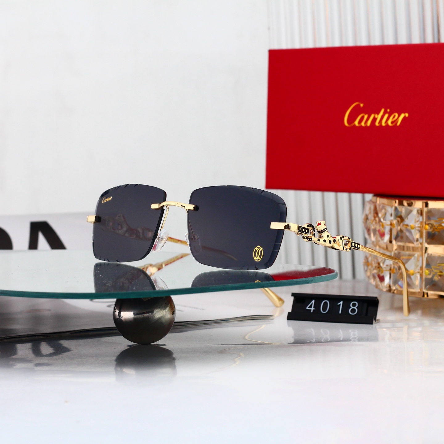 Diamond-cut leopard head sunglasses Sunglasses 4018
