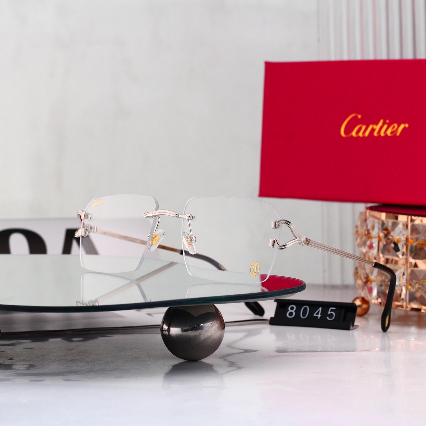5 Colors Fashion Sunglasses 8045