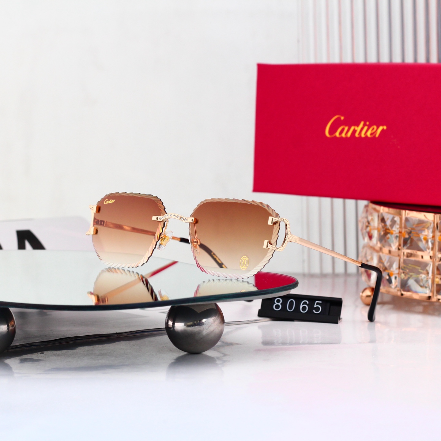6 Colors Fashion Sunglasses 8065