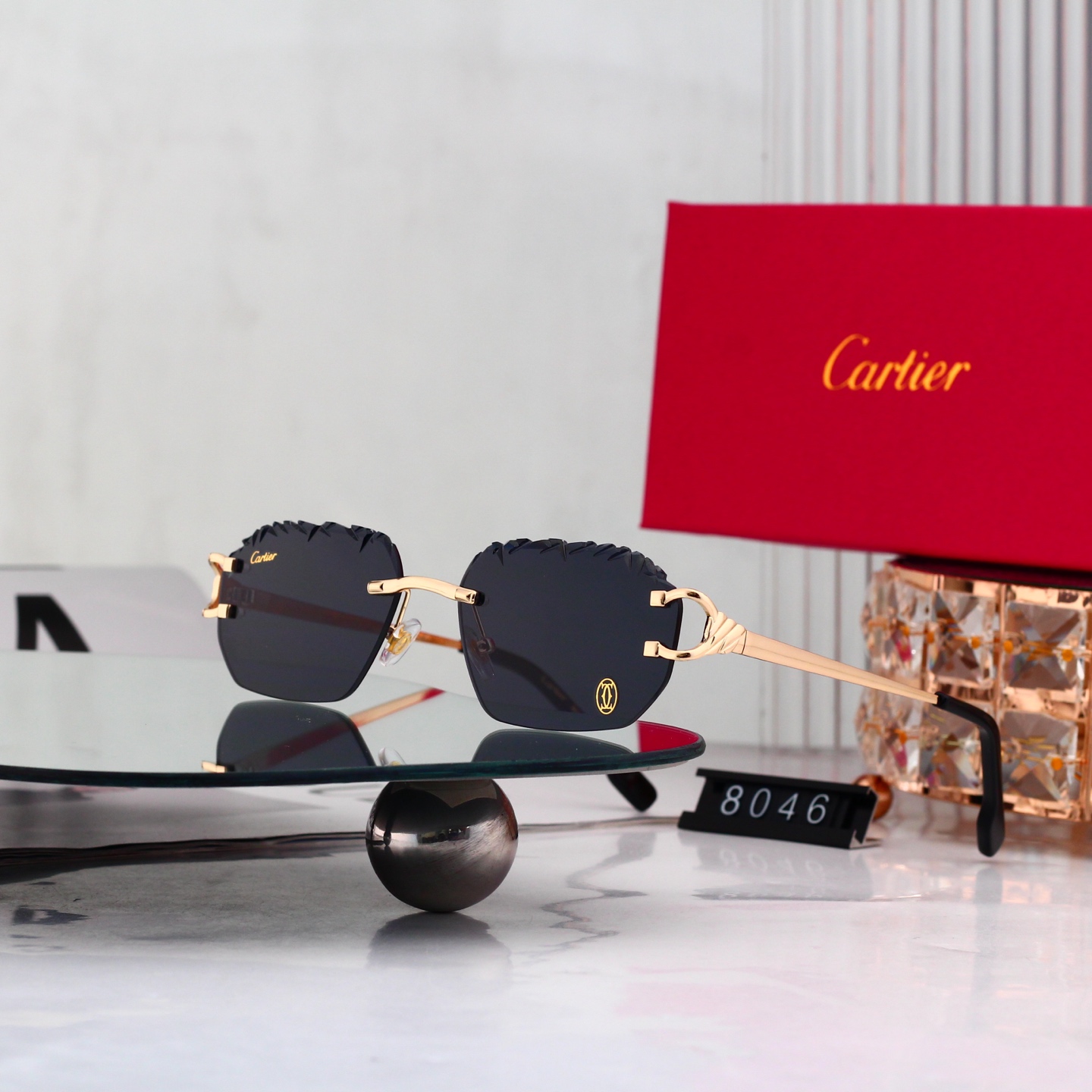 6 Colors Fashion Sunglasses 8046