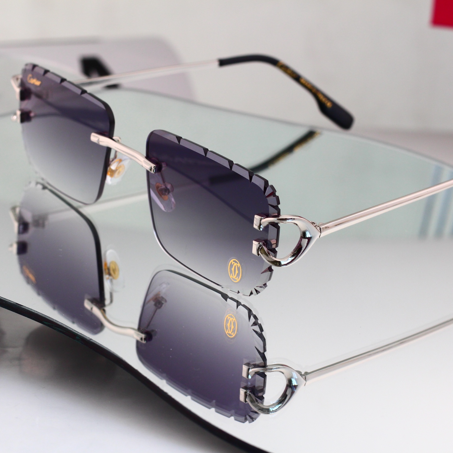 5 Colors Fashion Sunglasses 8056