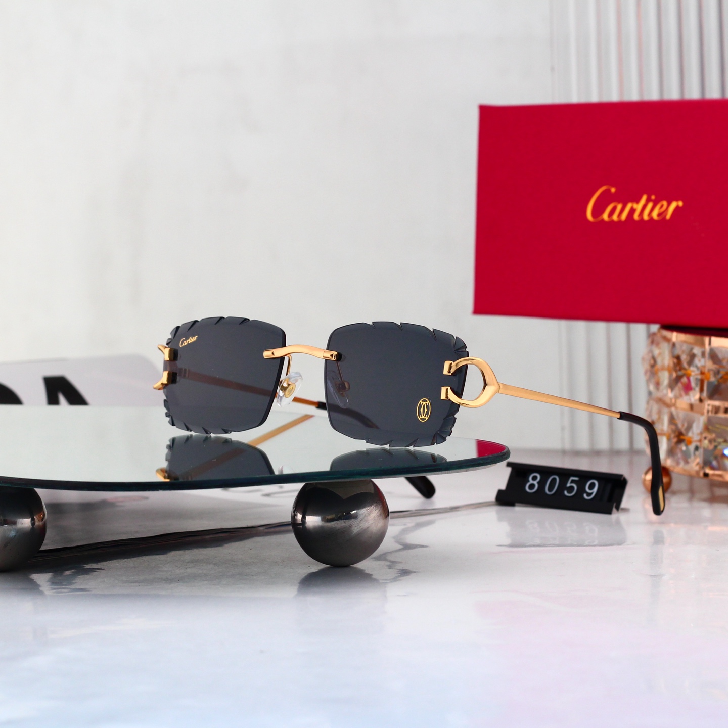 5 Colors Fashion Sunglasses 8059