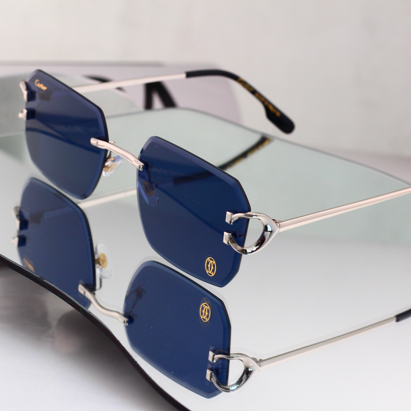 5 Colors Fashion Sunglasses 8054