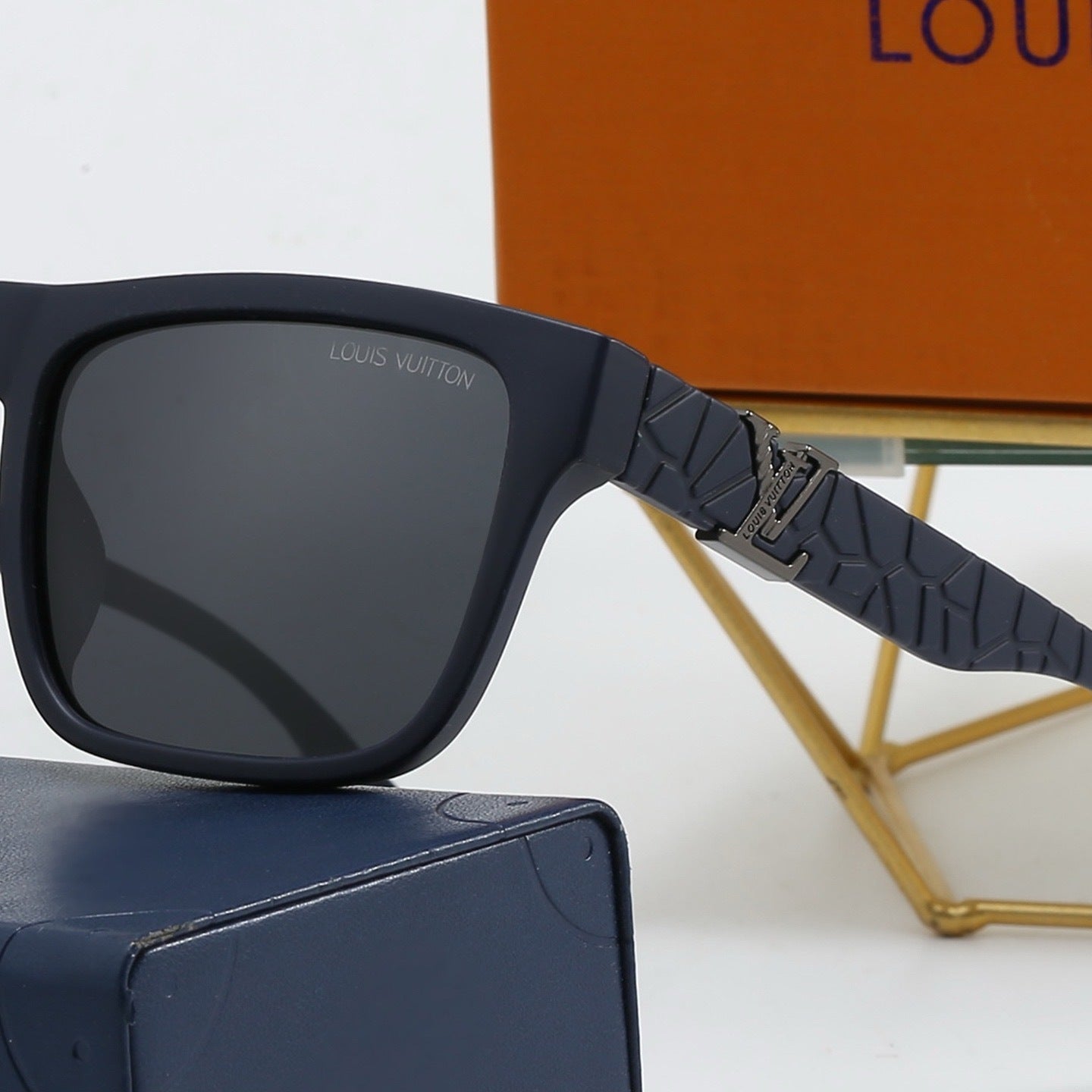 4 Colors Fashion Sunglasses—4071