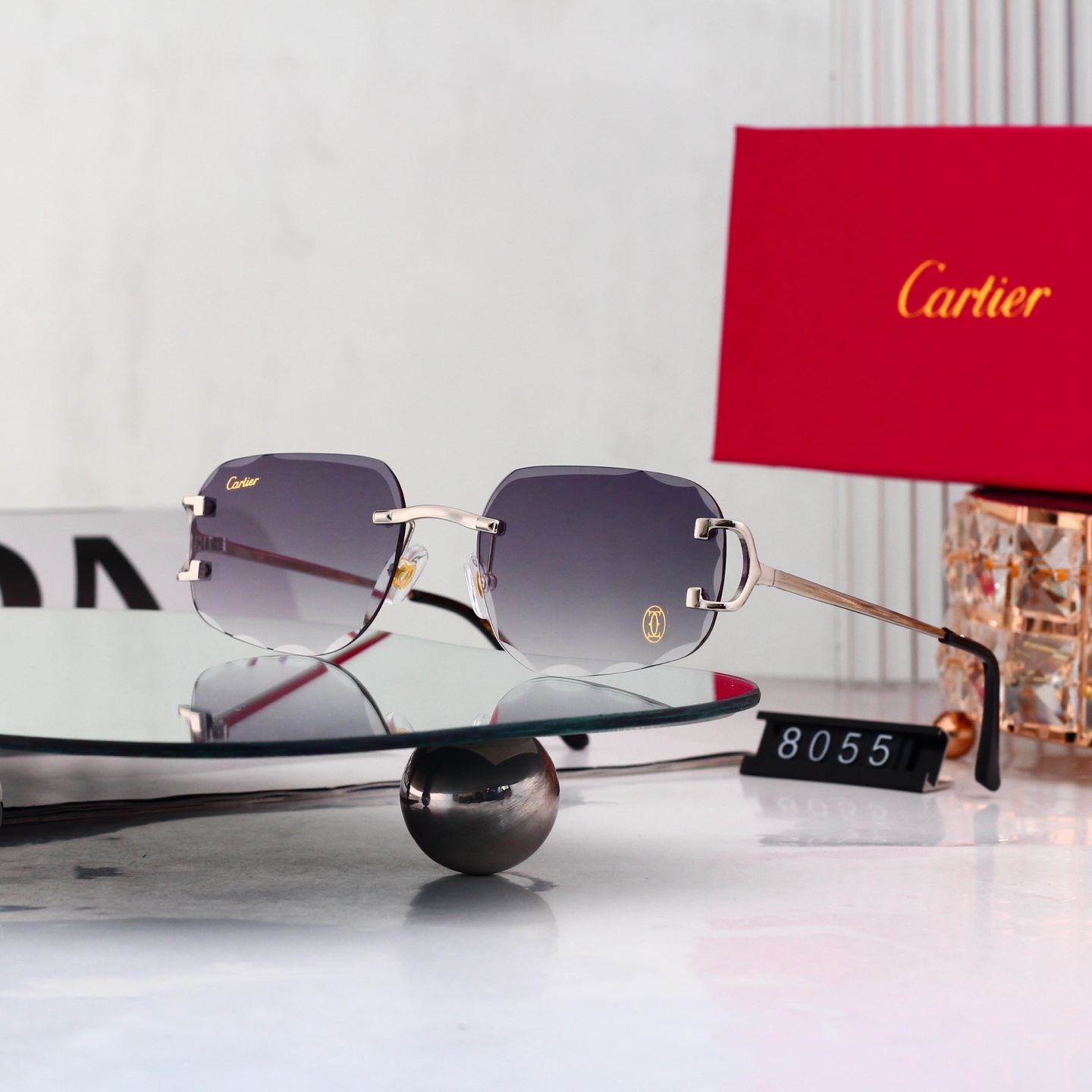 5 Colors Fashion Sunglasses 8055