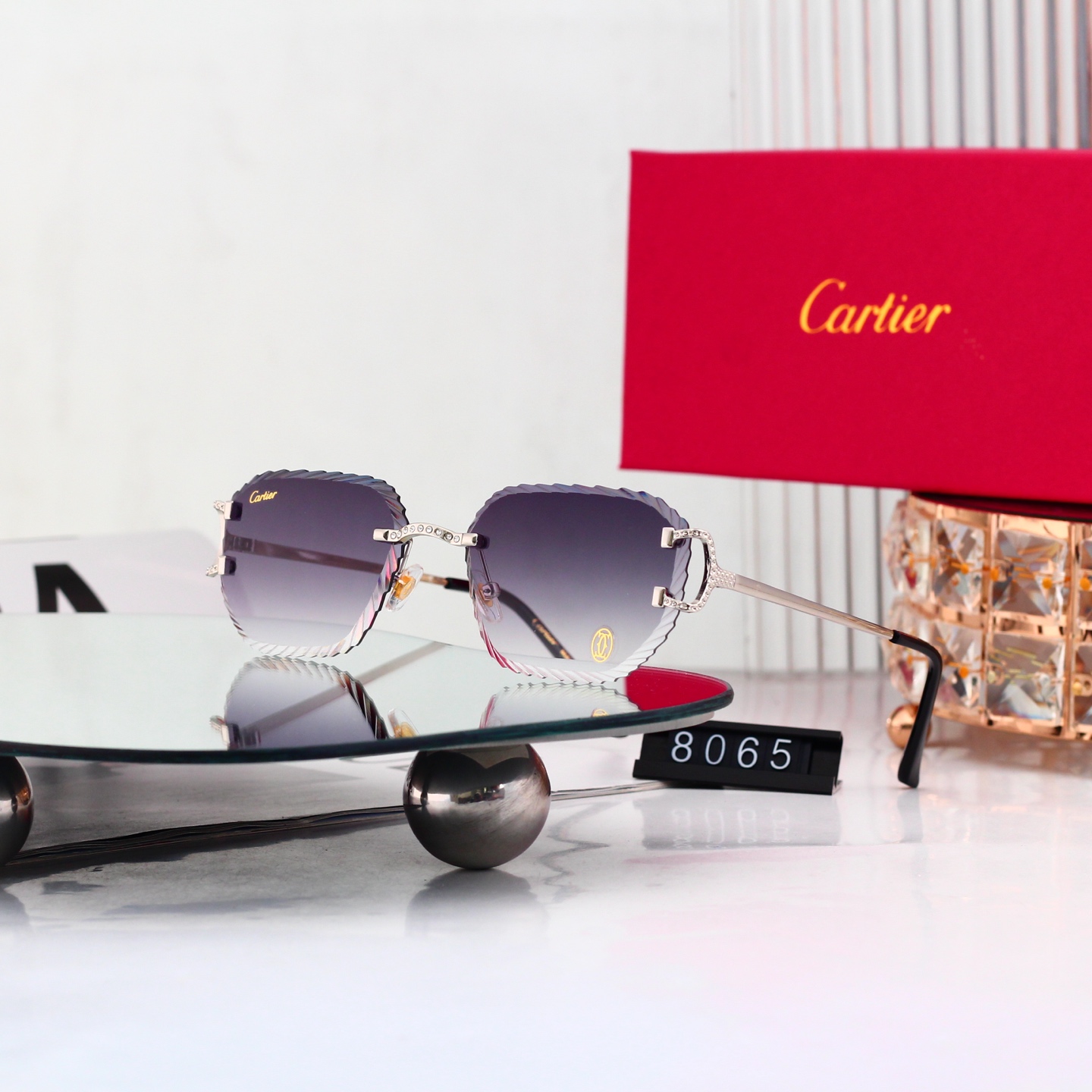 6 Colors Fashion Sunglasses 8065