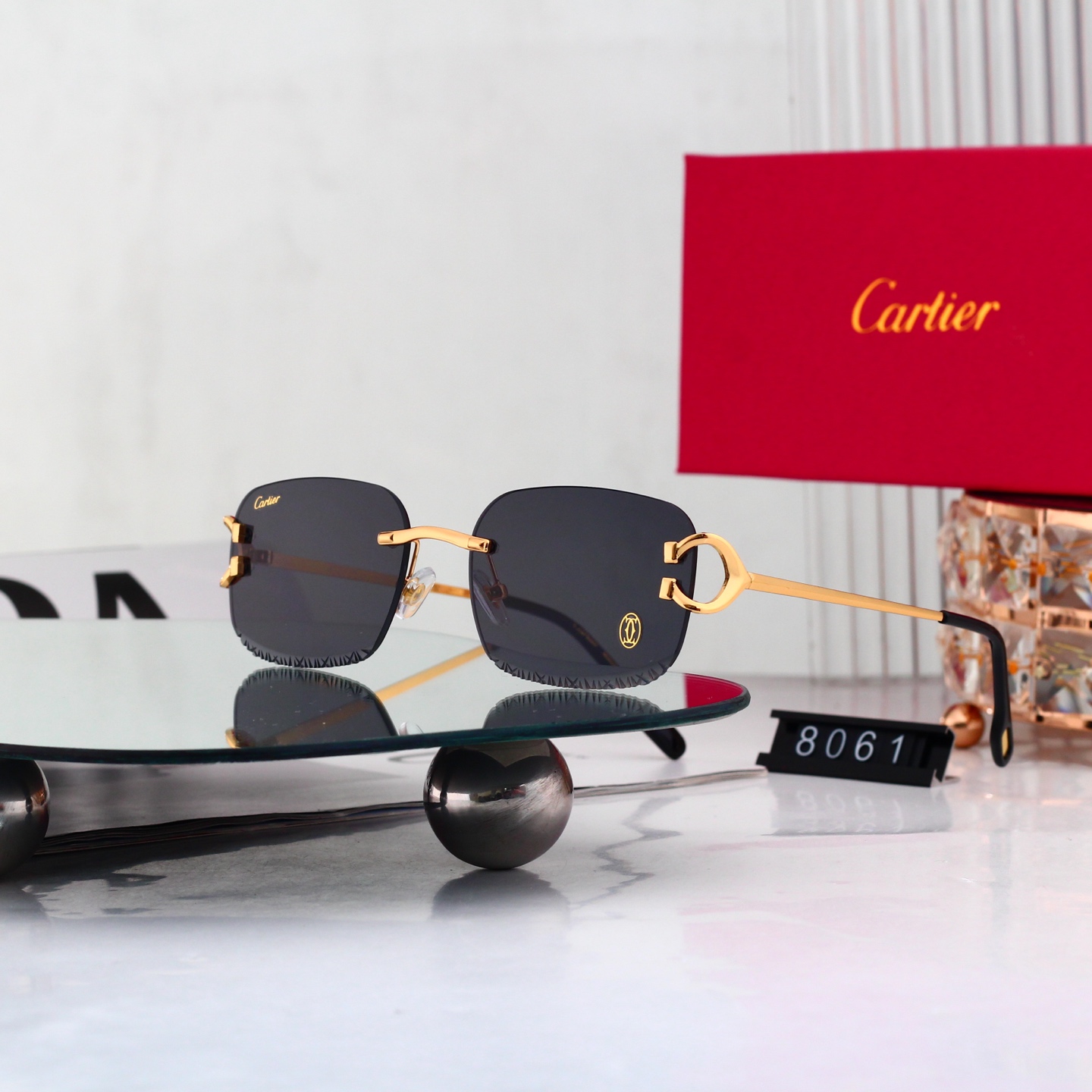 6 Colors Fashion Sunglasses 8061