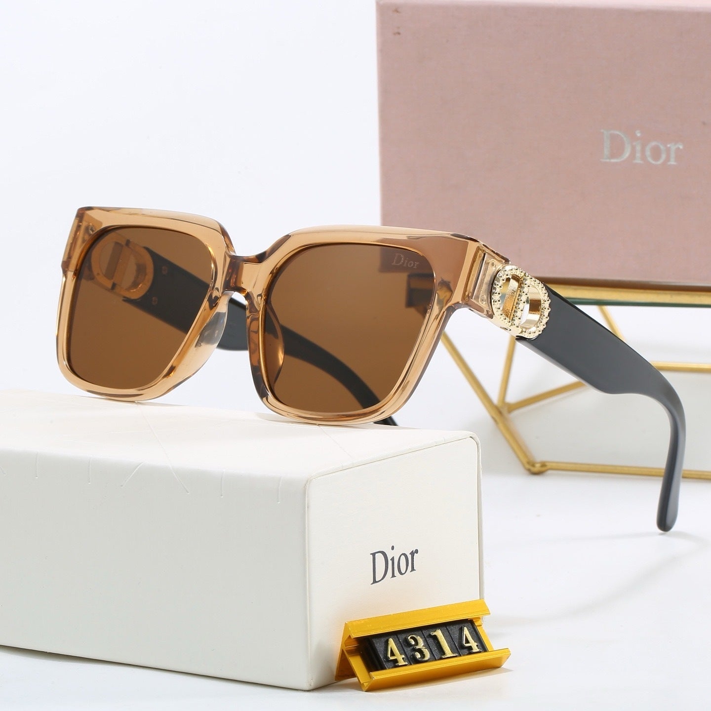 4 Colors Fashion Sunglassesā4314