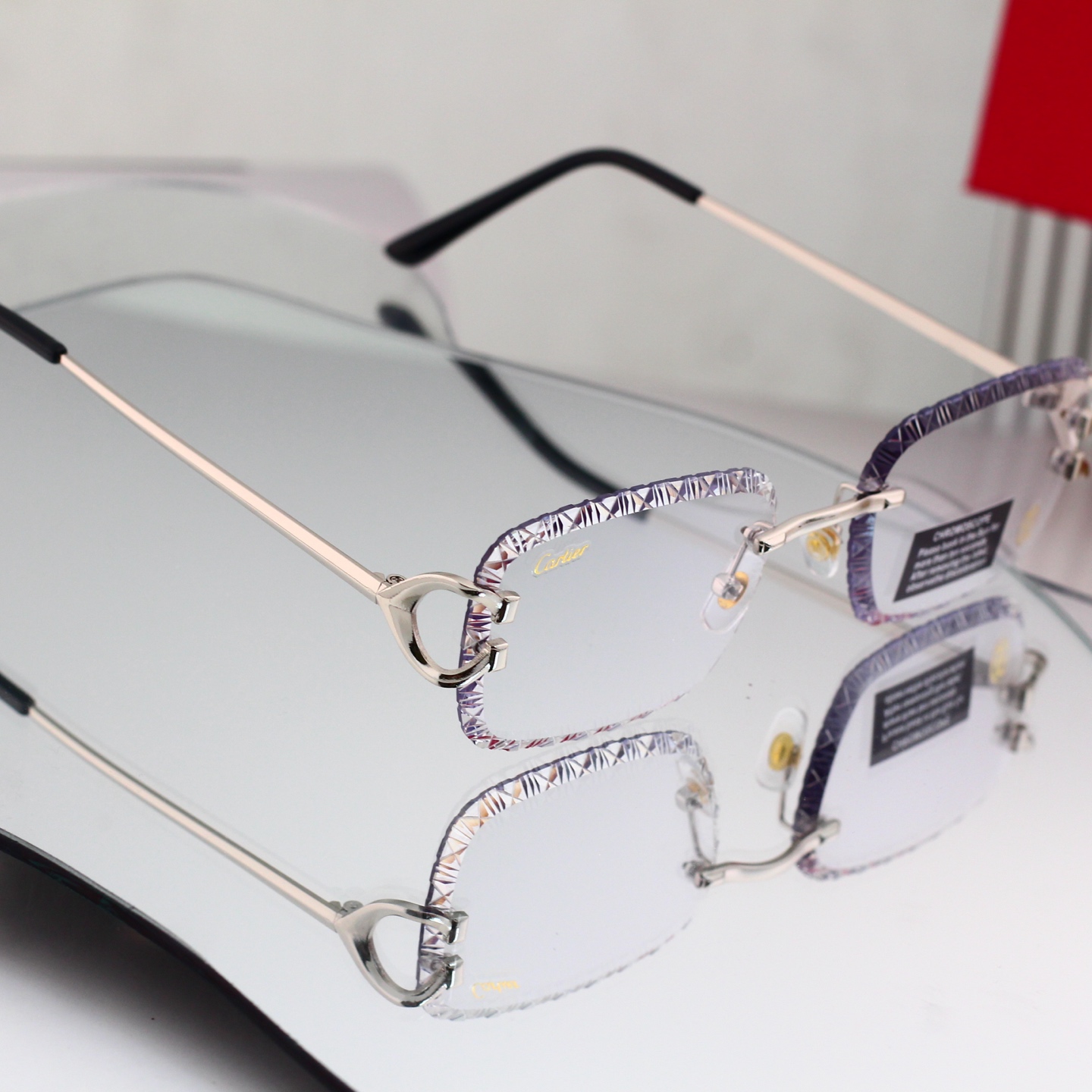3 Colors Fashion Sunglasses 8068