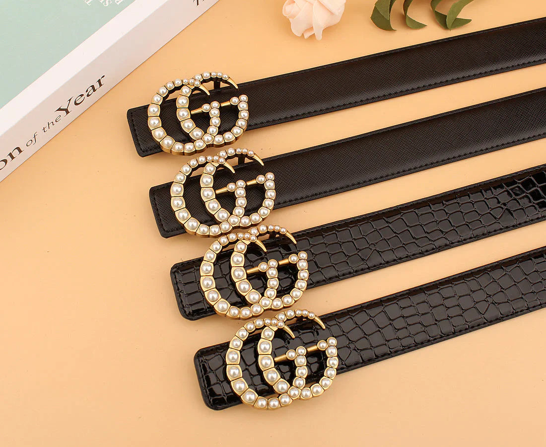 2 styles of pearl belt