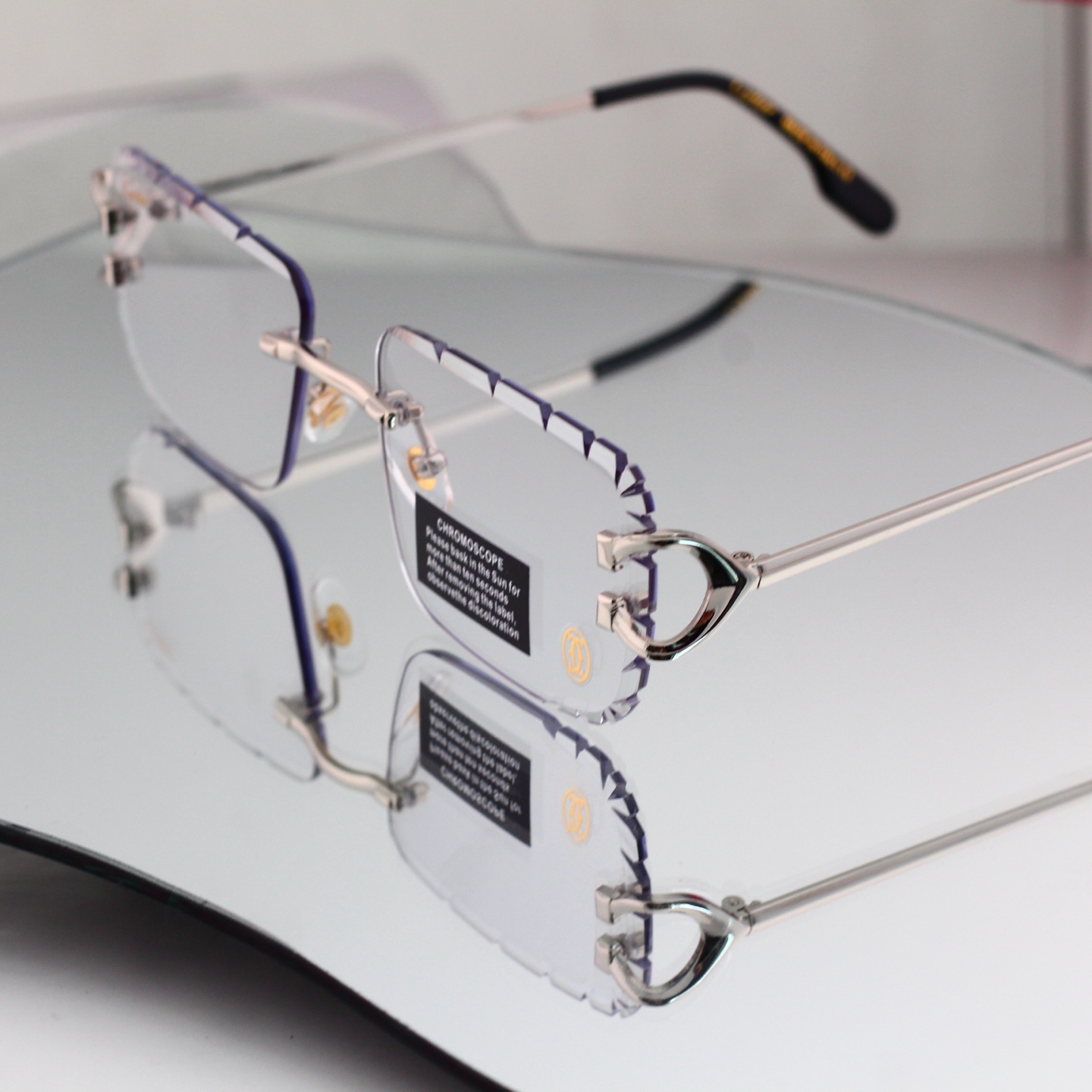3 Colors Fashion Sunglasses 8067