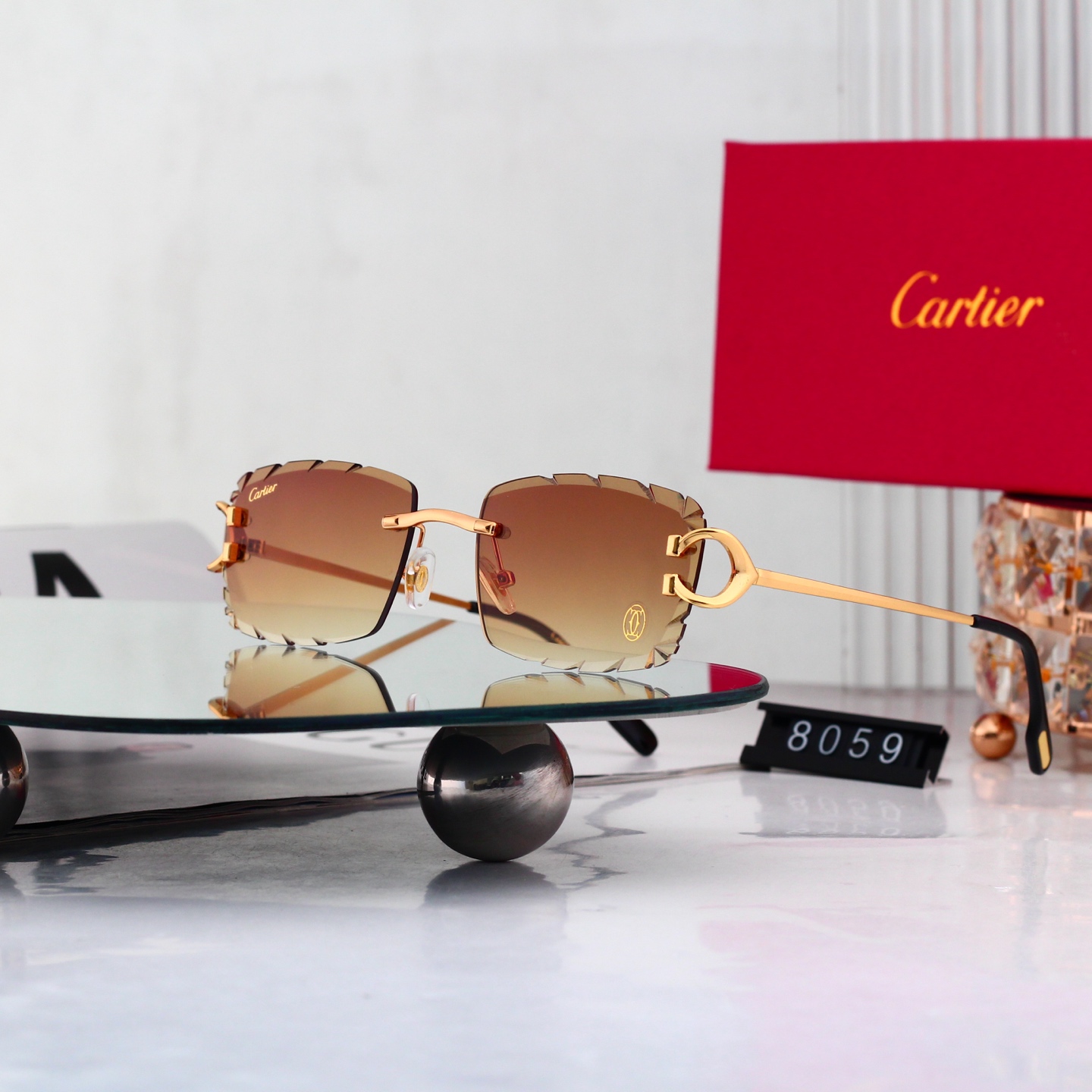5 Colors Fashion Sunglasses 8059