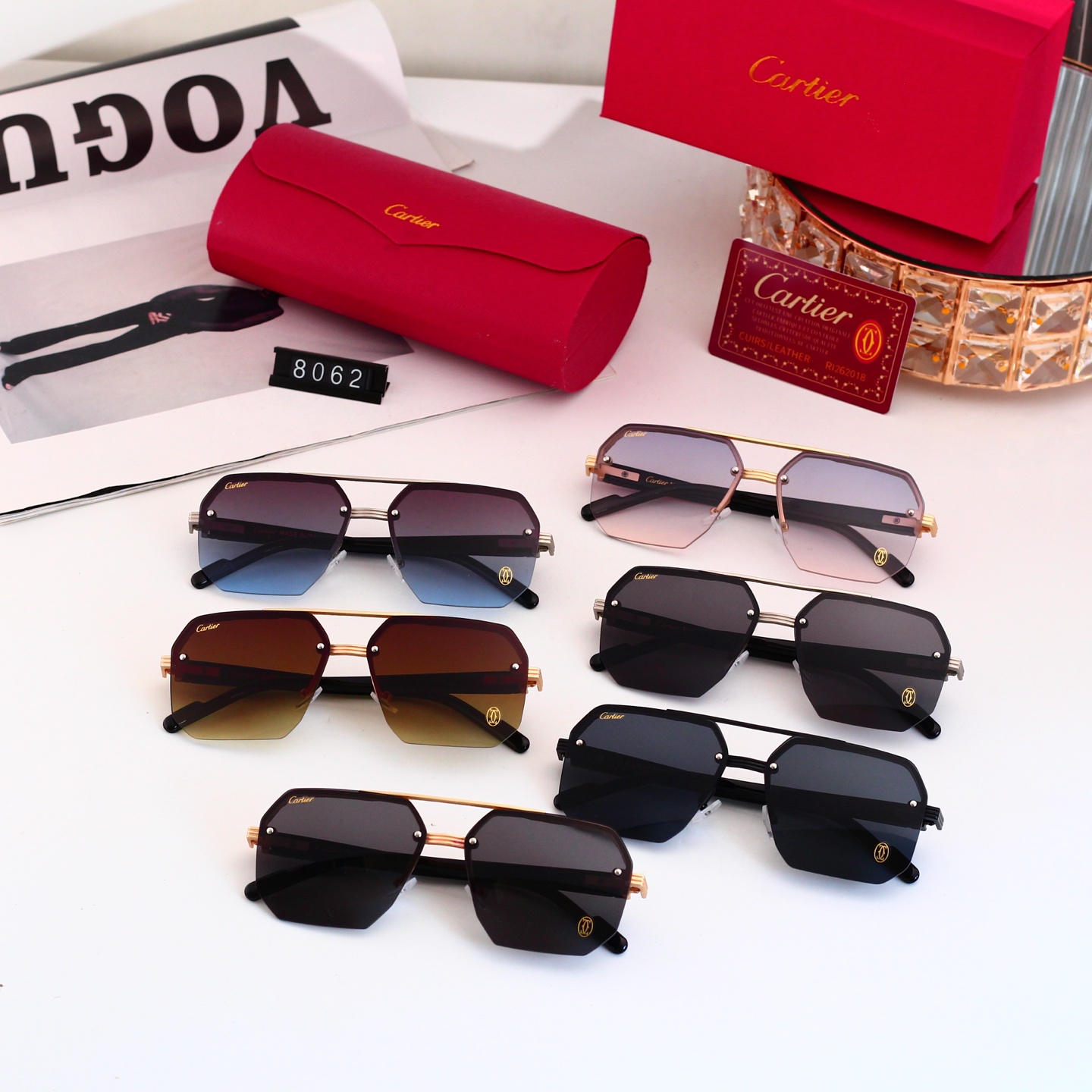 4 Colors Fashion Sunglasses 8062