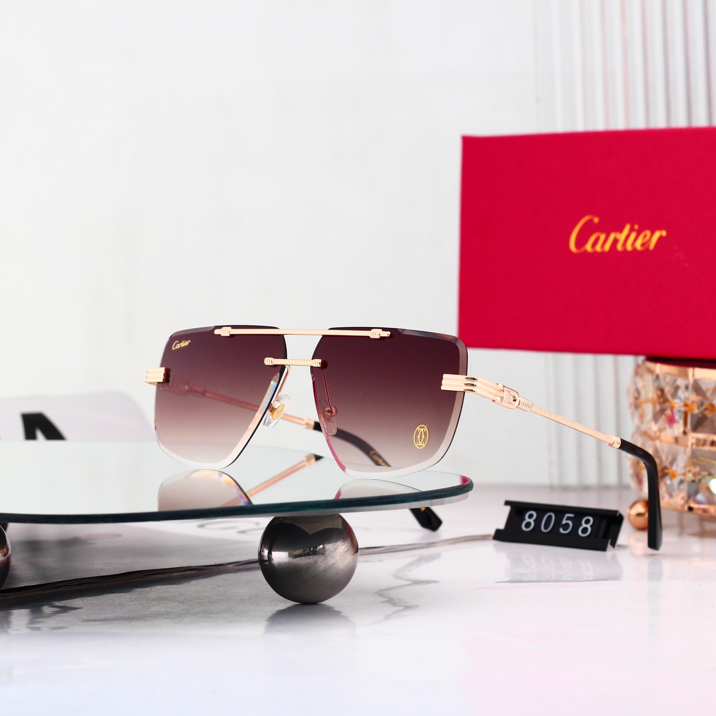5 Colors Fashion Sunglasses 8058