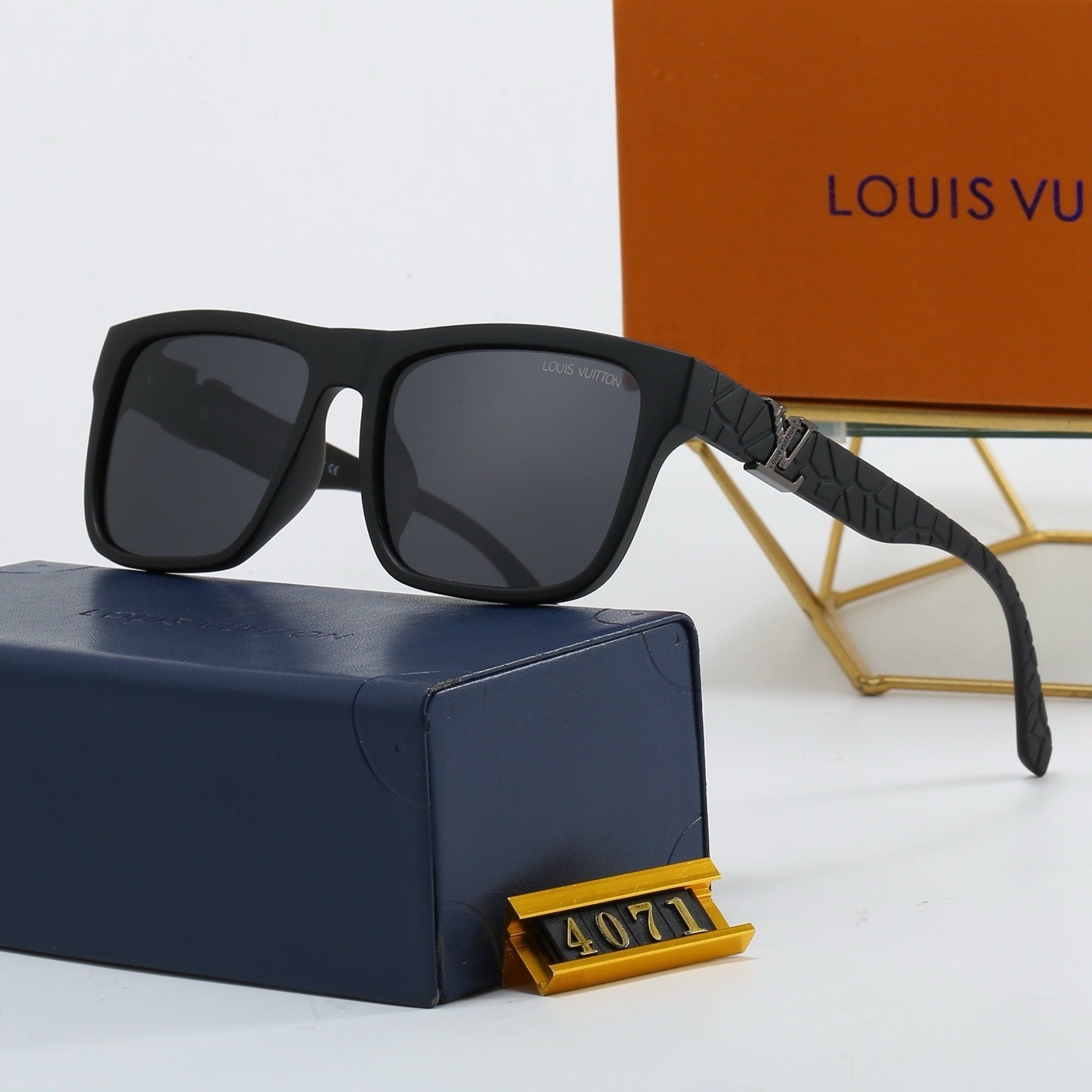 4 Colors Fashion Sunglasses—4071