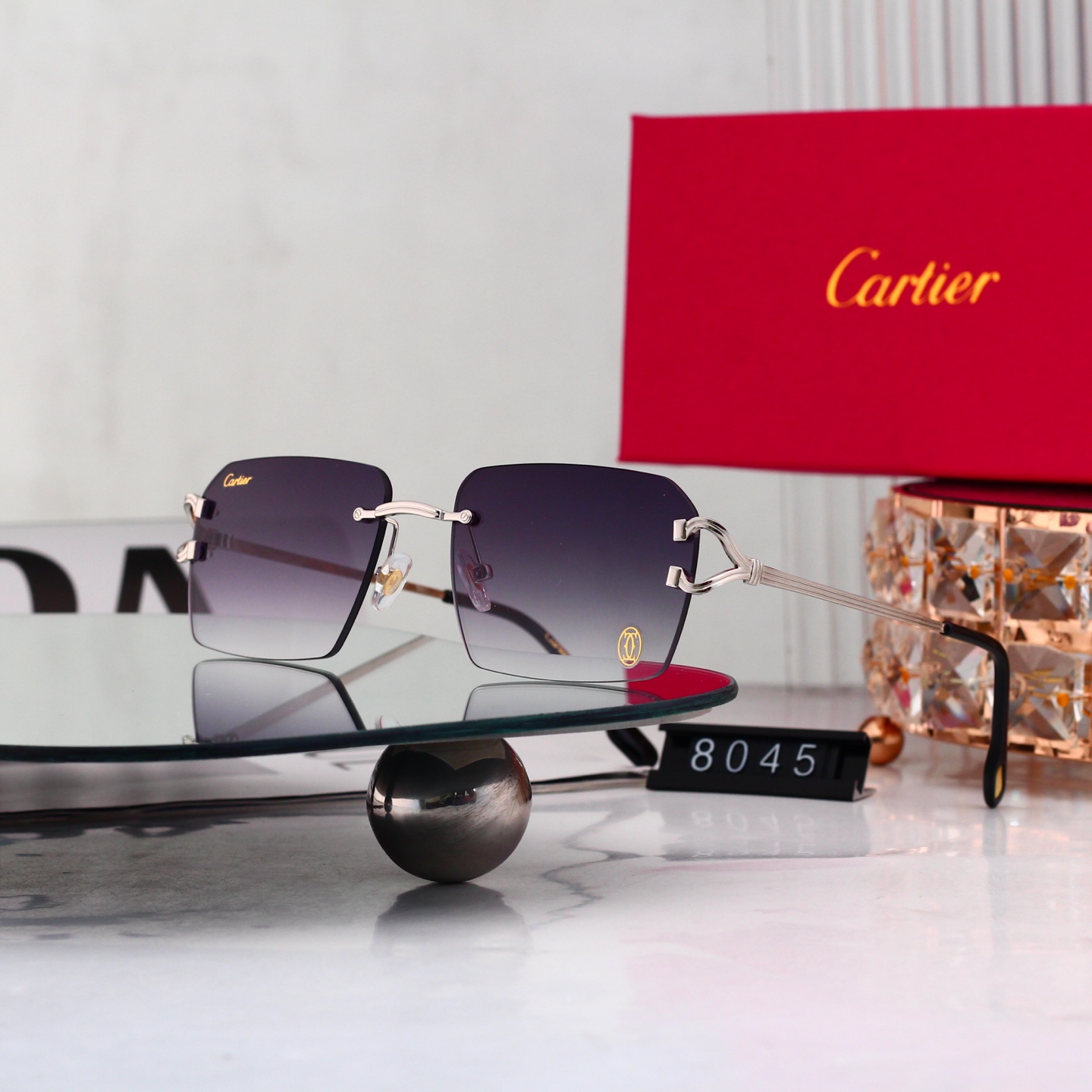 5 Colors Fashion Sunglasses 8045