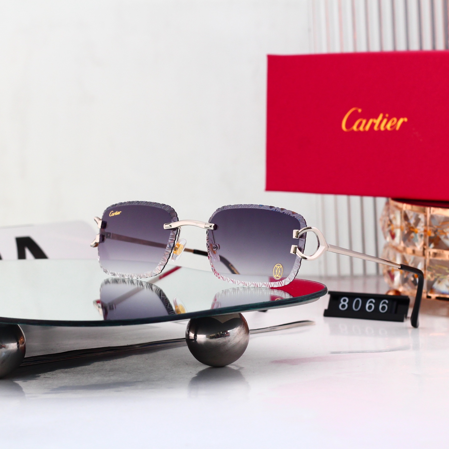 5 Colors Fashion Sunglasses 8066