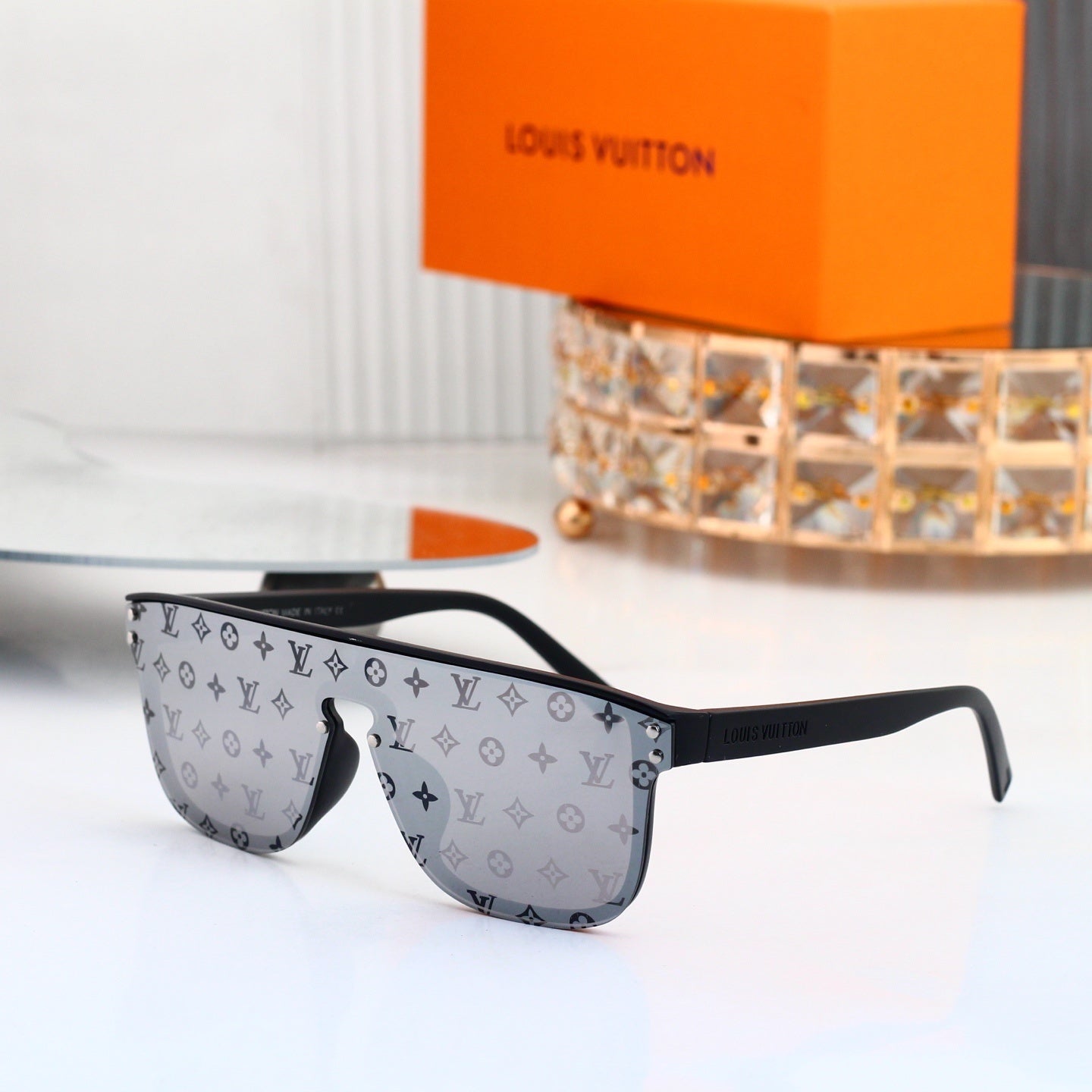 9 Colors Printed Fashion Sunglasses—1082