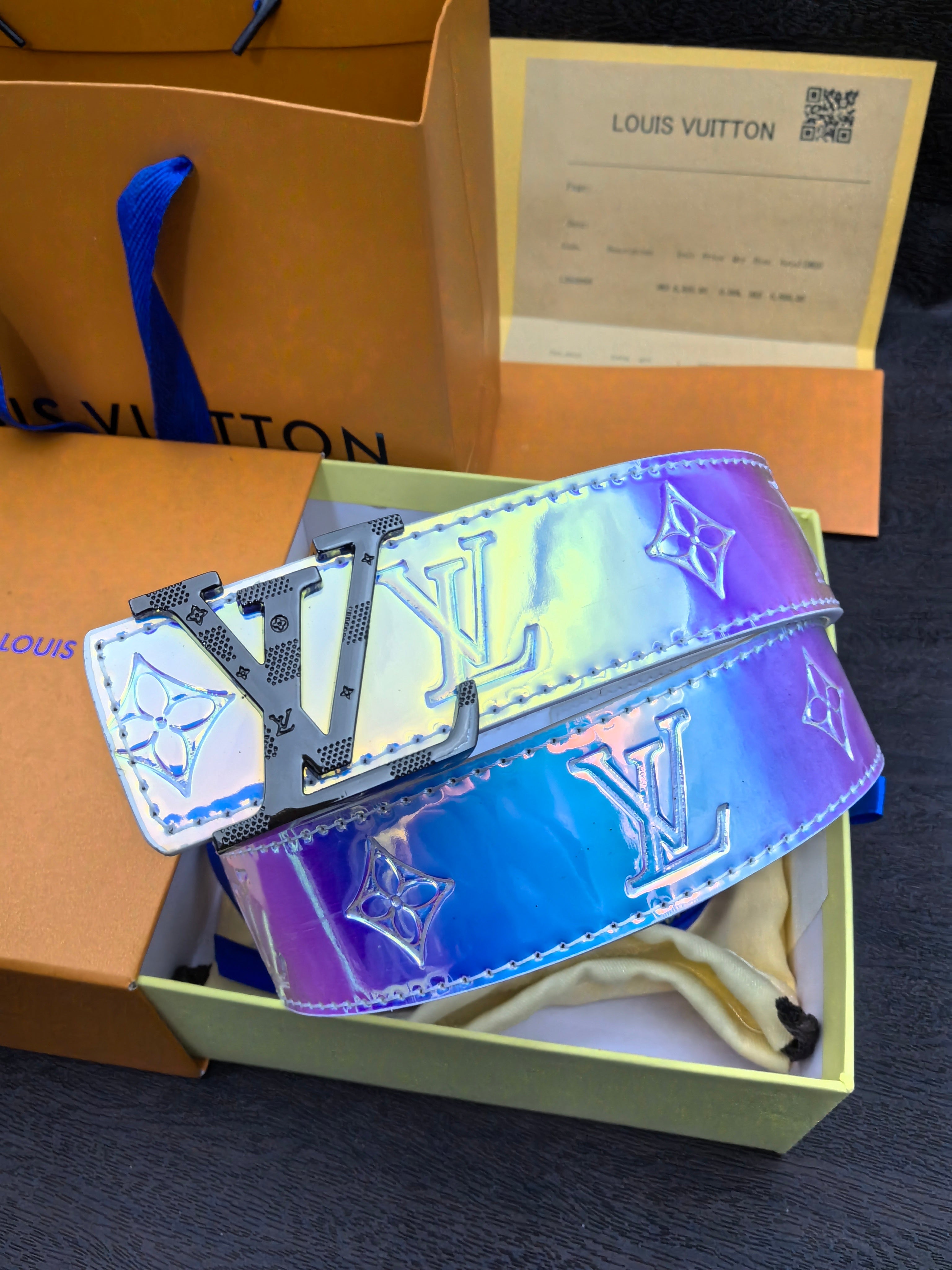 3-color classic colored smooth buckle leather belt