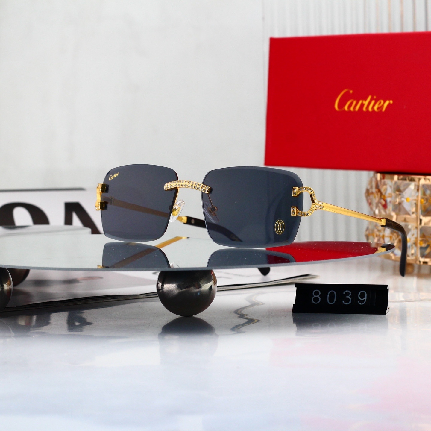 6 Colors Fashion Sunglasses—8039
