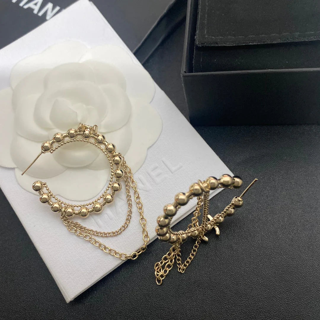 Fashion chain pendant earrings