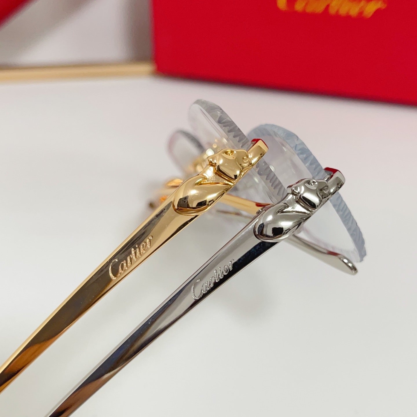 diamond cut lenses will change color under ultraviolet light sunglasses