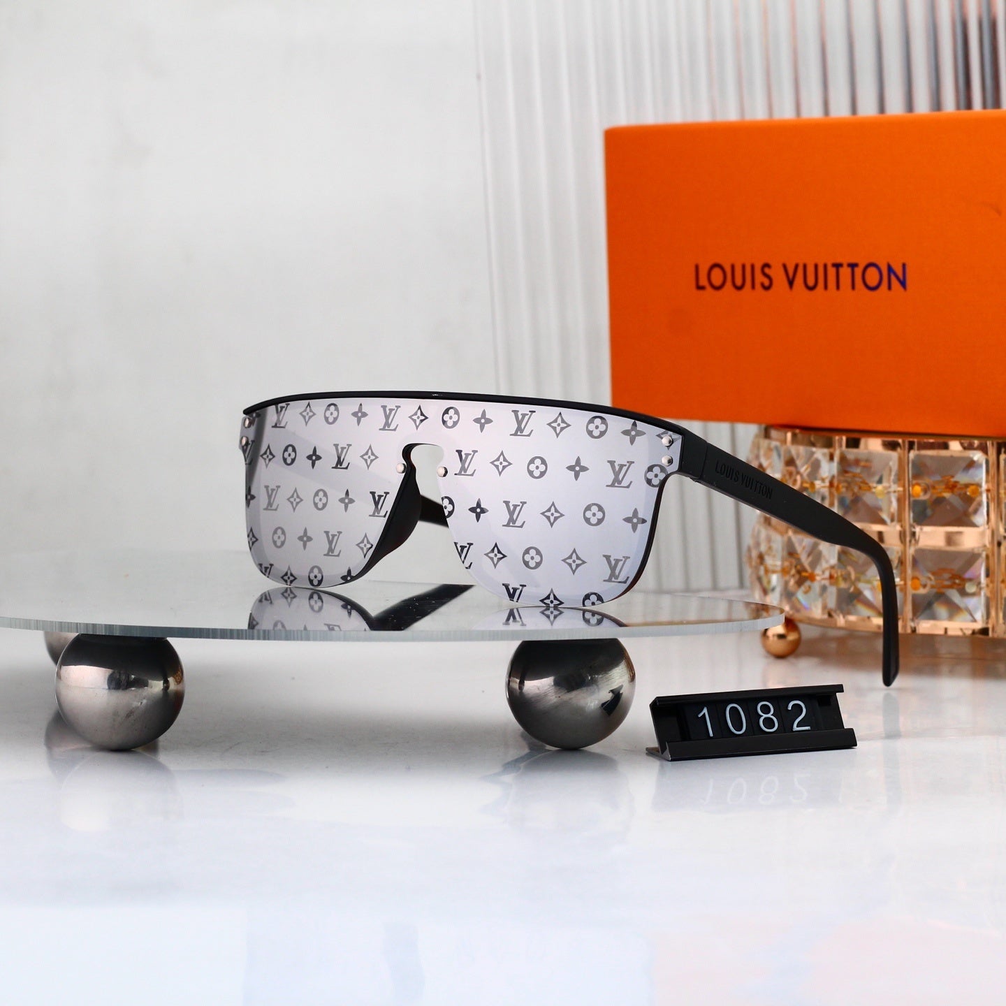 9 Colors Printed Fashion Sunglasses—1082