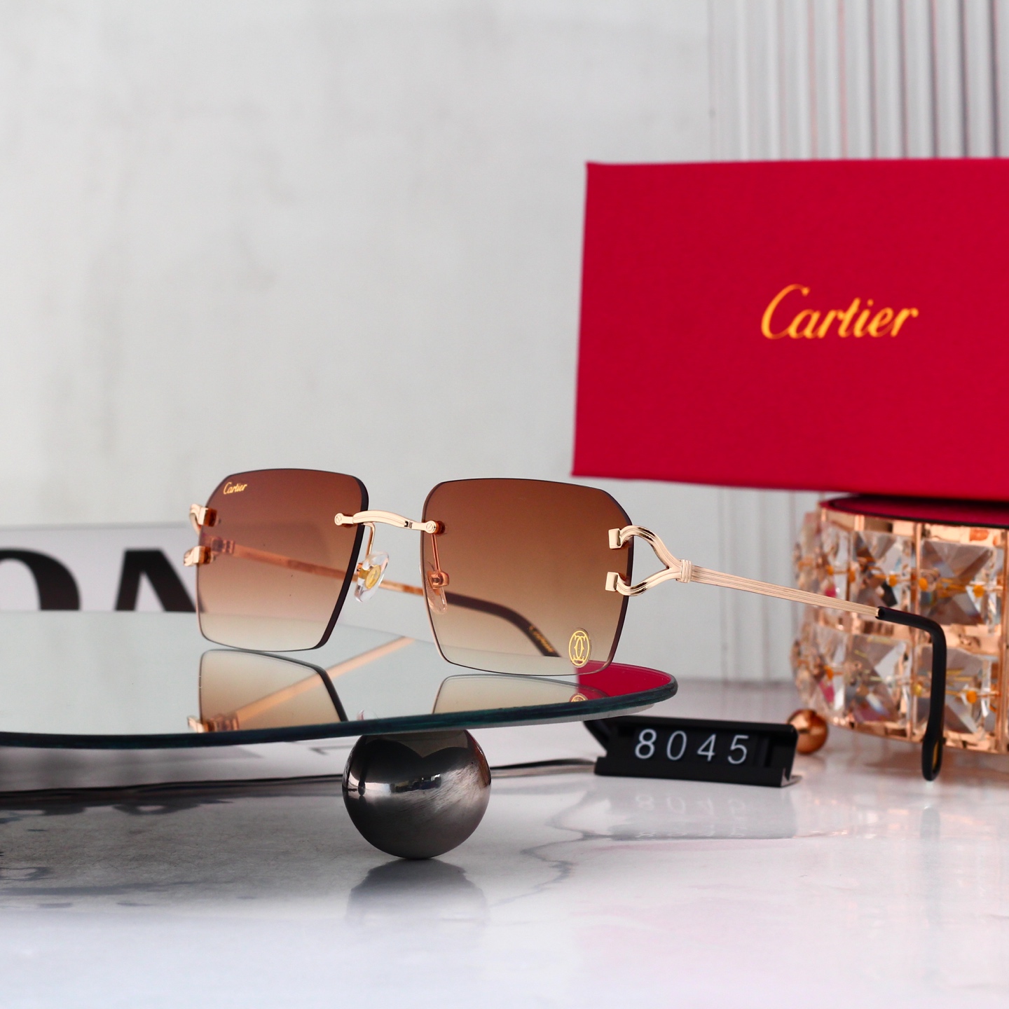 5 Colors Fashion Sunglasses 8045