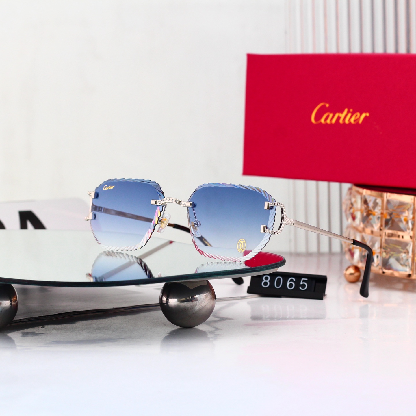 6 Colors Fashion Sunglasses 8065