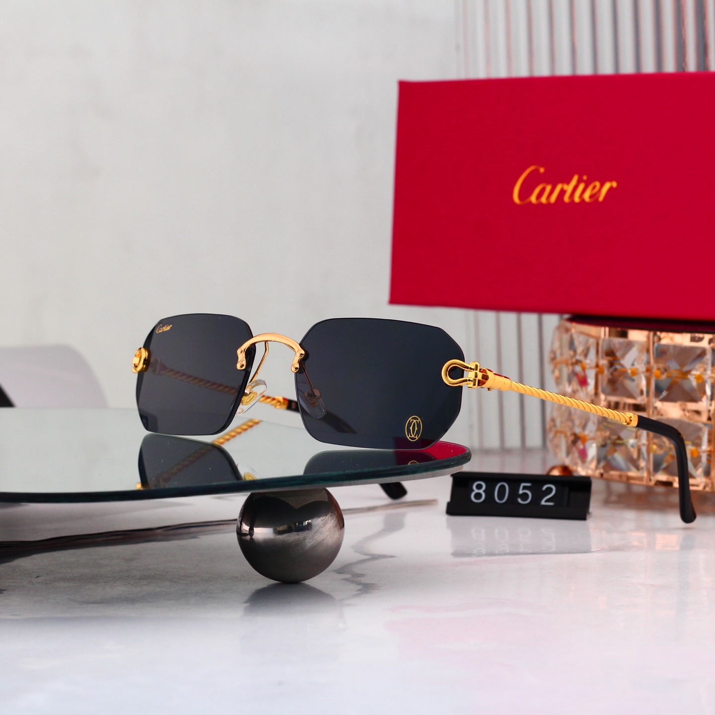 5 Colors Fashion Sunglasses 8052