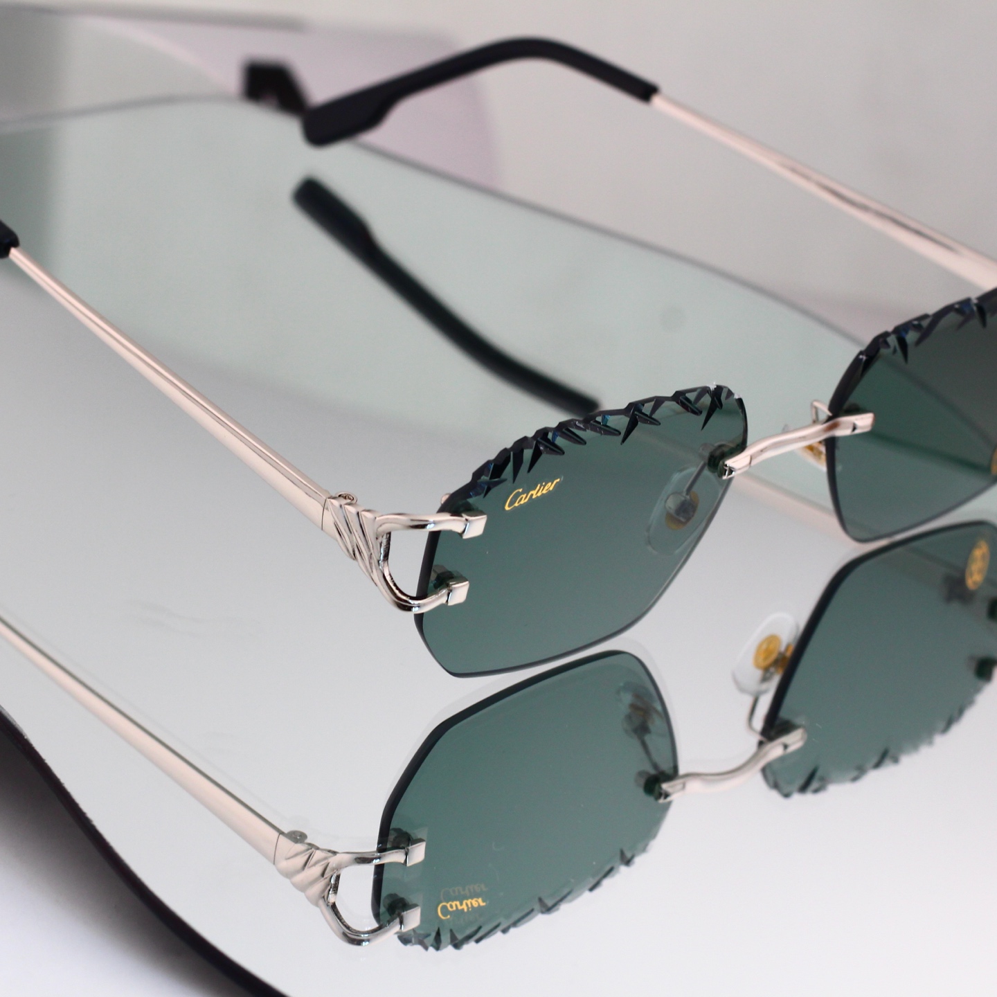 6 Colors Fashion Sunglasses 8046