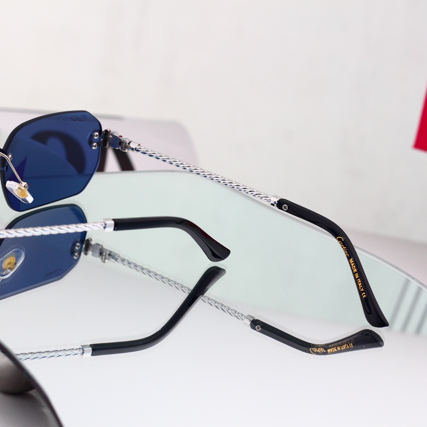 5 Colors Fashion Sunglasses 8052