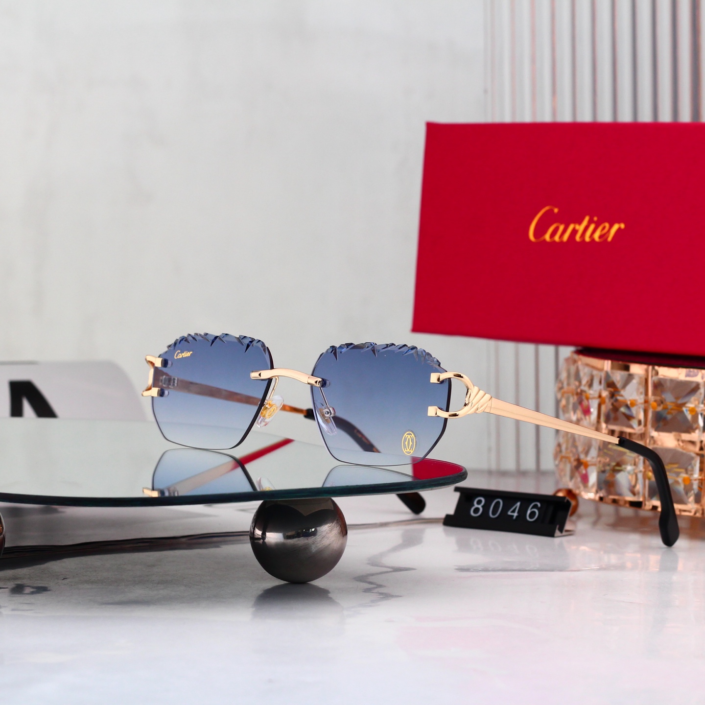 6 Colors Fashion Sunglasses 8046