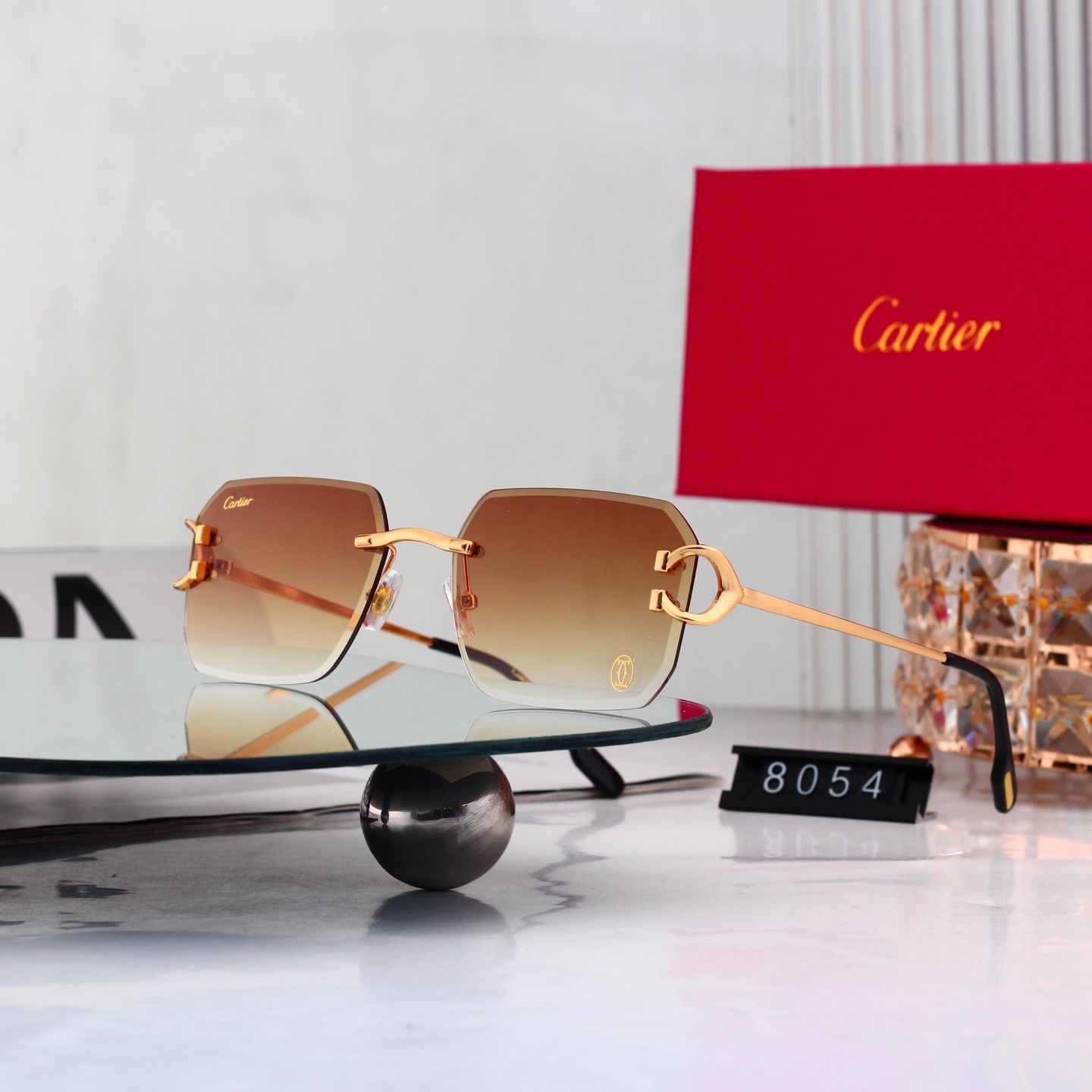 5 Colors Fashion Sunglasses 8054