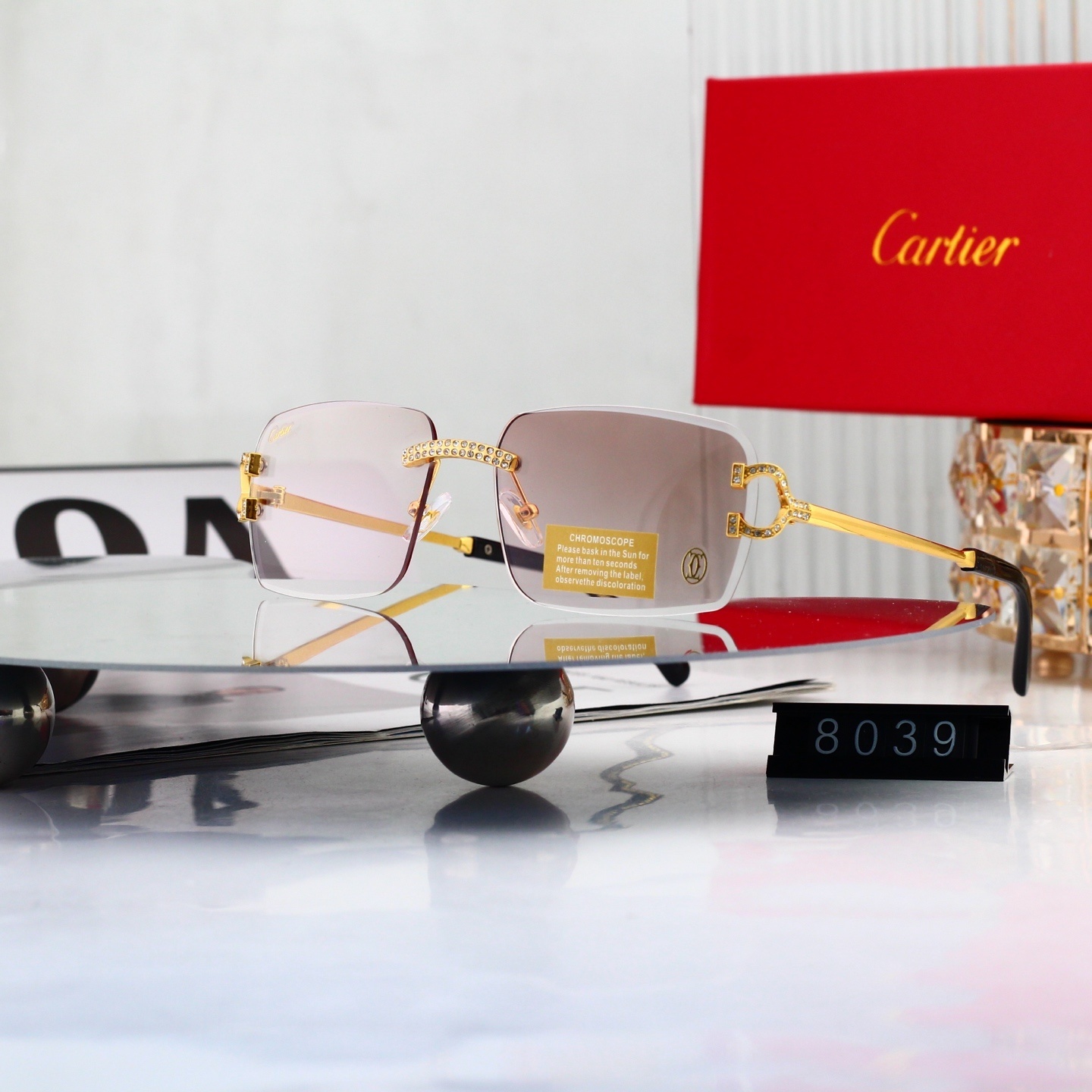 6 Colors Fashion Sunglasses—8039