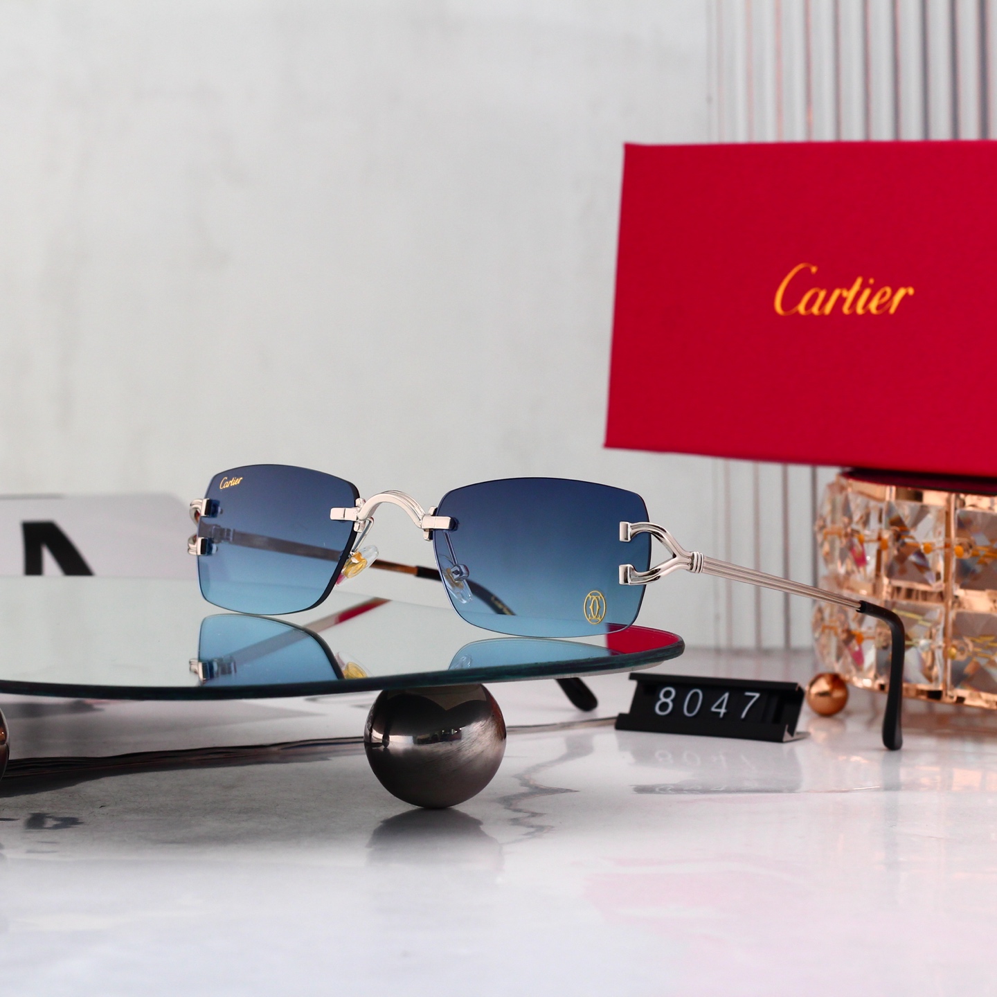 6 Colors Fashion Sunglasses 8047