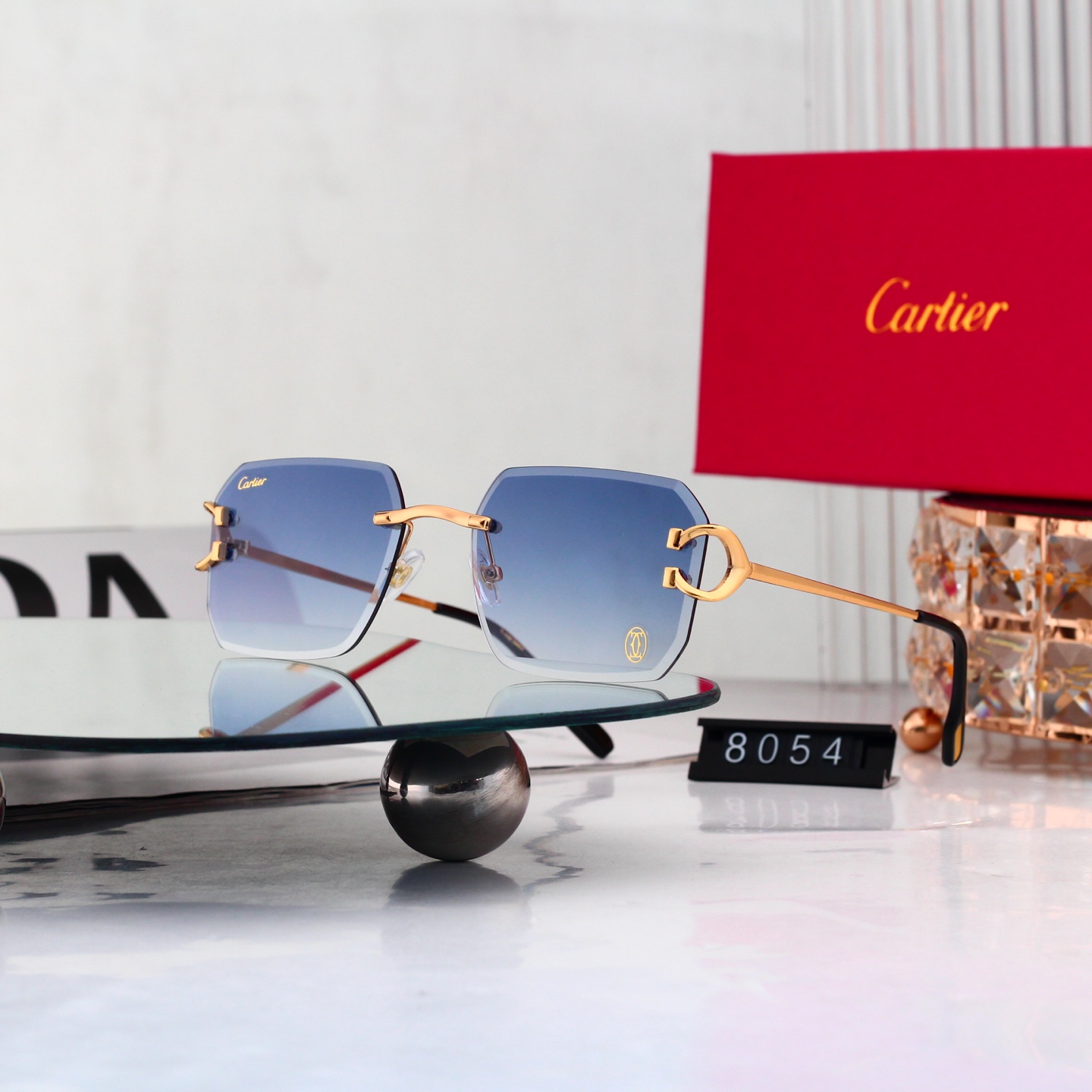 5 Colors Fashion Sunglasses 8054