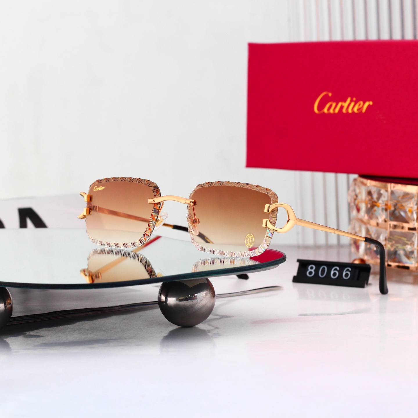 5 Colors Fashion Sunglasses 8066