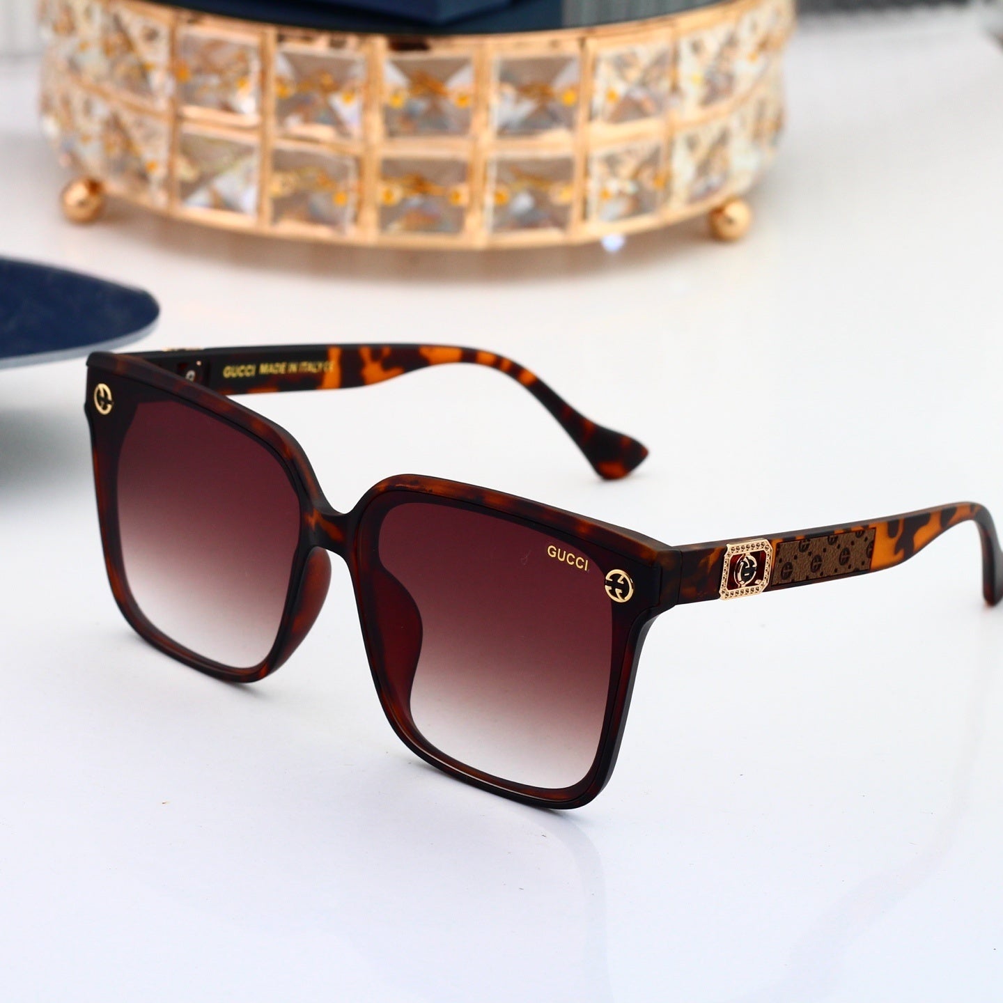 4 Colors Fashion Sunglasses—4029